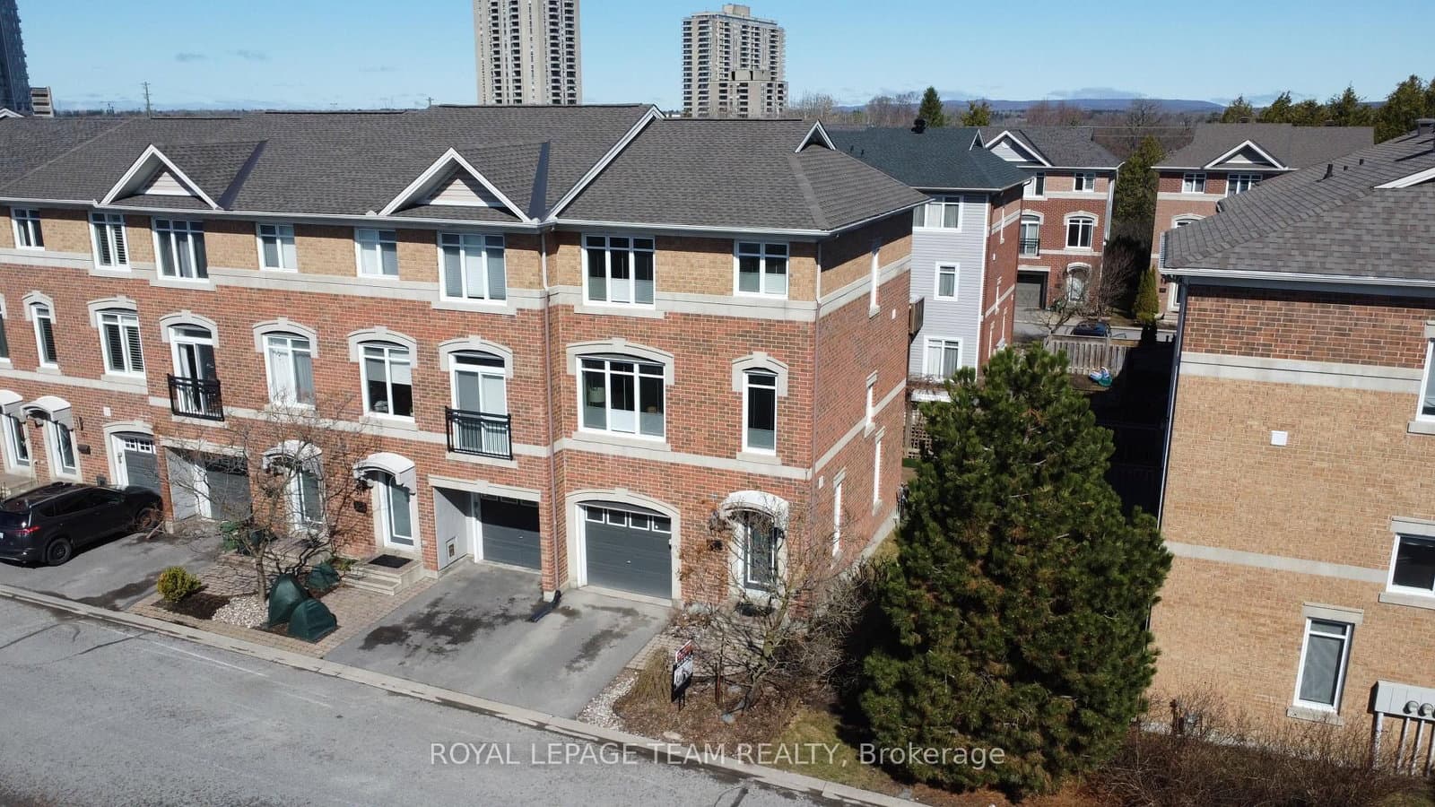 173 West Village Private, Ottawa, ON — photo 3