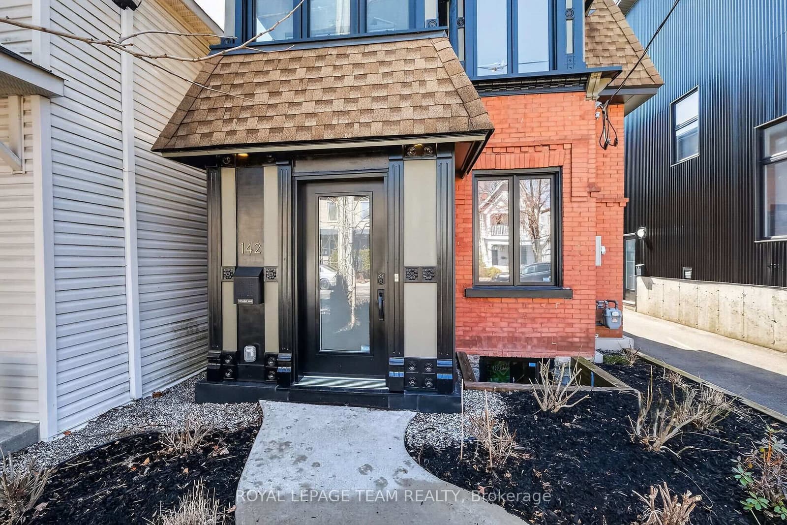 142 Florence Street, Ottawa, ON — photo 2