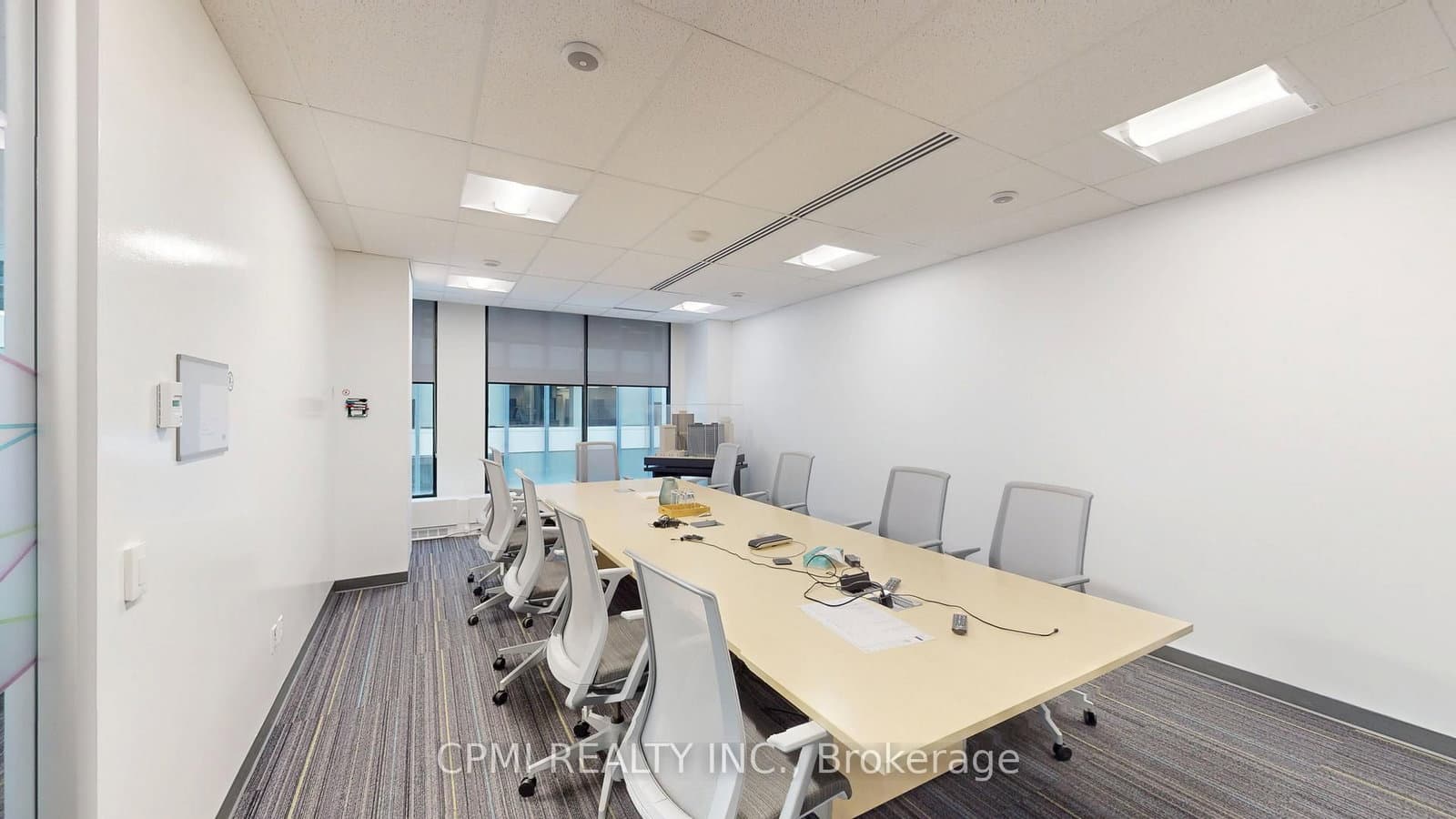 320 - 300 Sparks Street, Ottawa, ON — photo 3