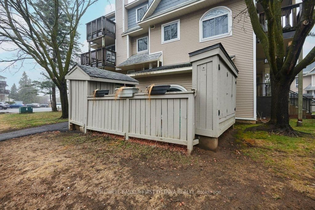 604 Tanguay Court, Ottawa, ON — photo 3