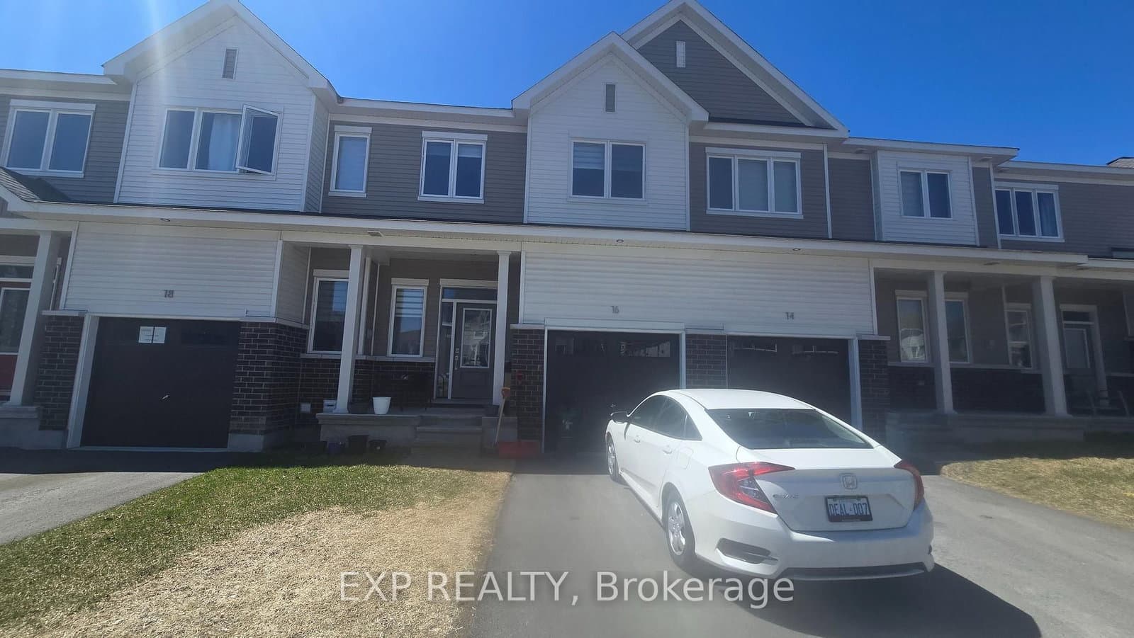 16 Tenuto Lane, Ottawa, ON