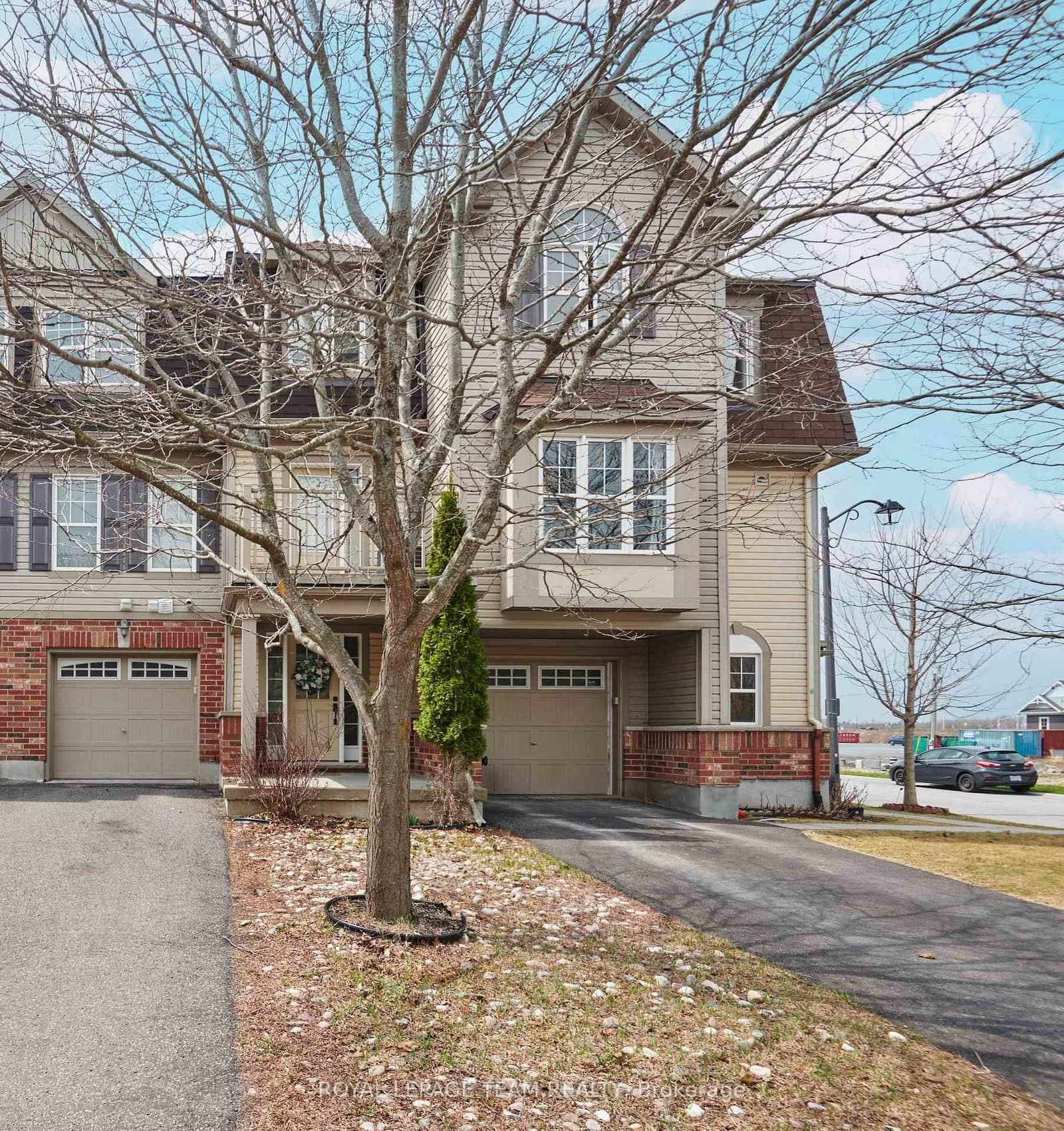 920 Messor Crescent, Ottawa, ON