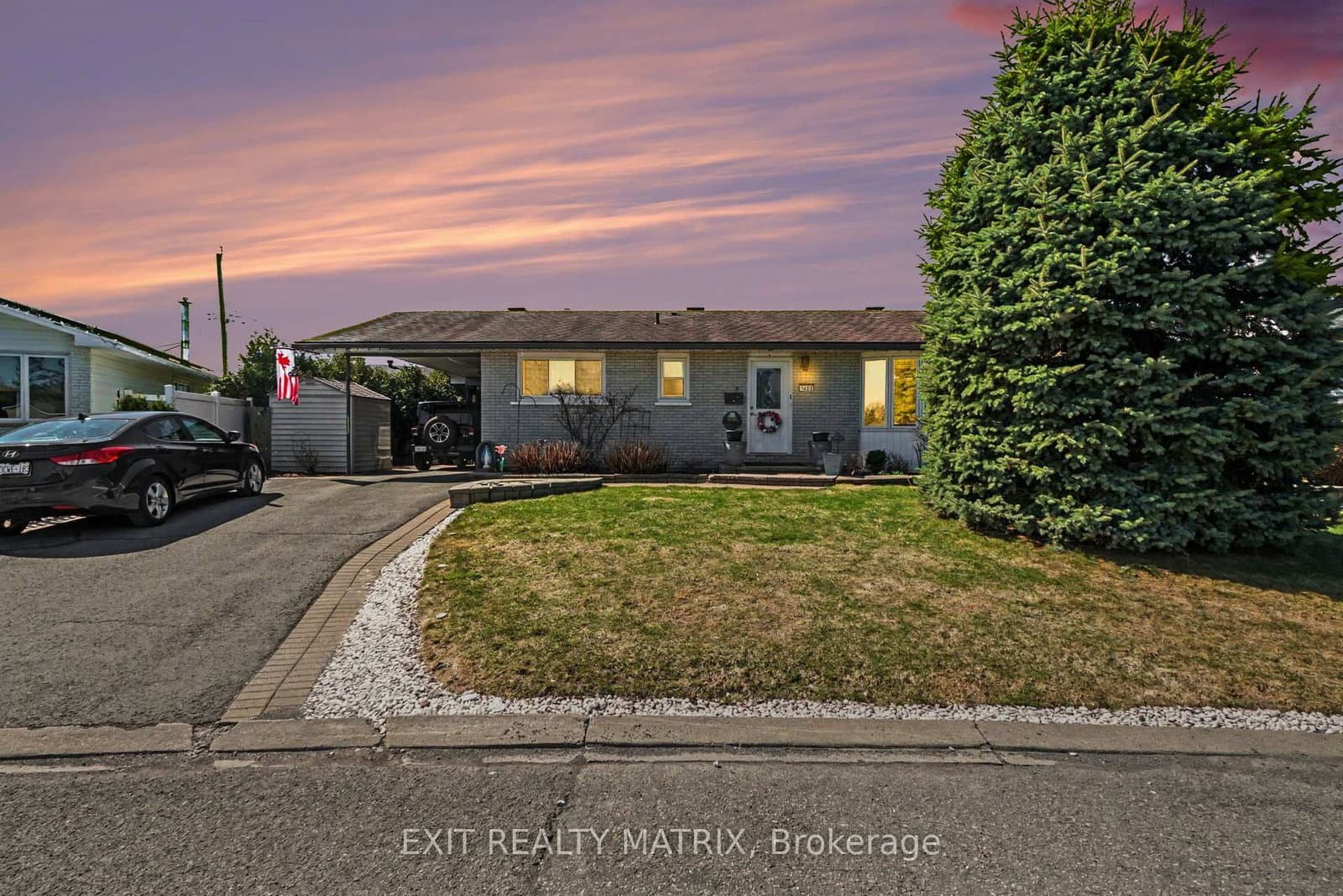 1402 Jamison Avenue, Orleans, ON — photo 2