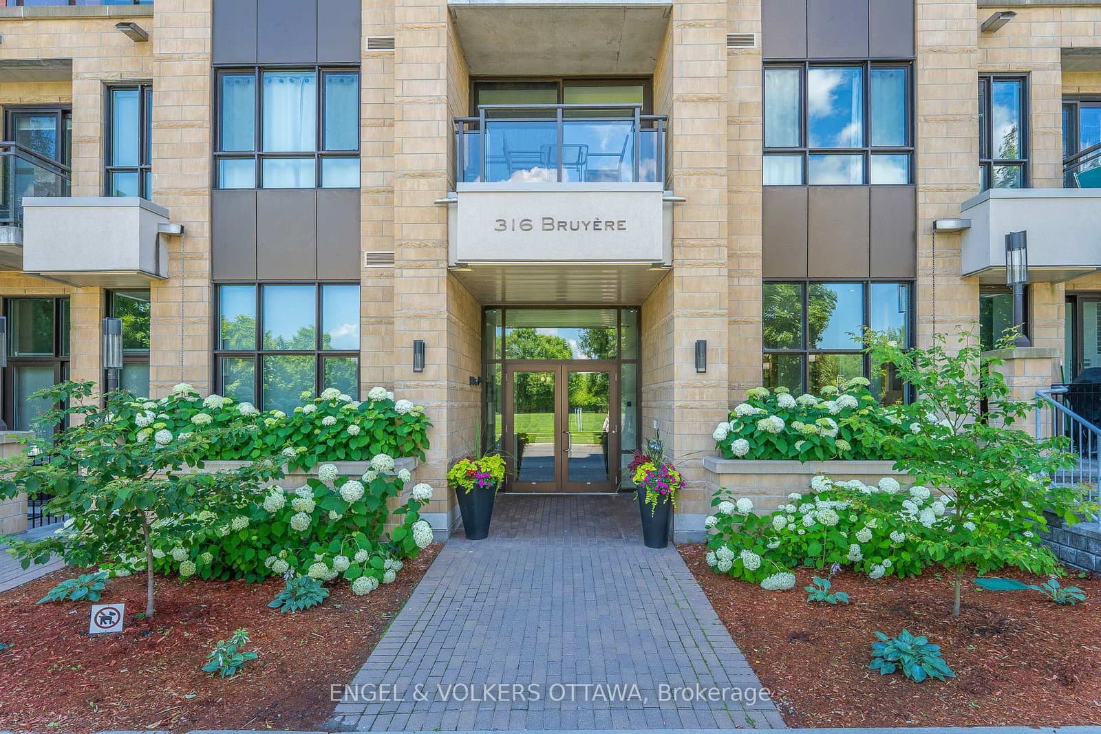 302 - 316 BRUYERE Street, Ottawa, ON