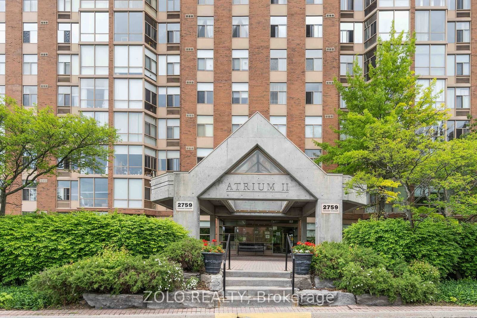 501 - 2759 Carousel Crescent, Ottawa, ON