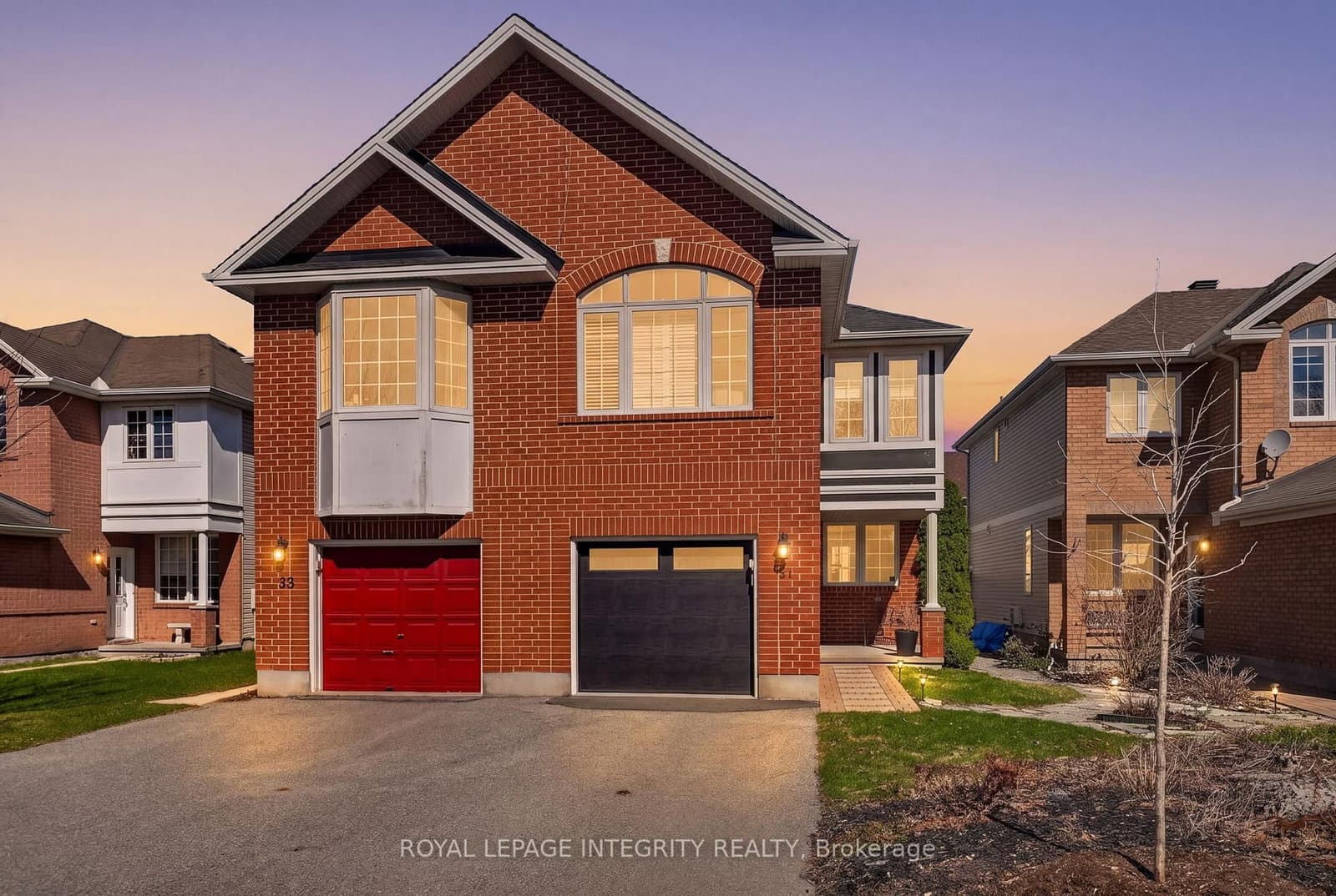 33 Grammercy Park, Ottawa, ON