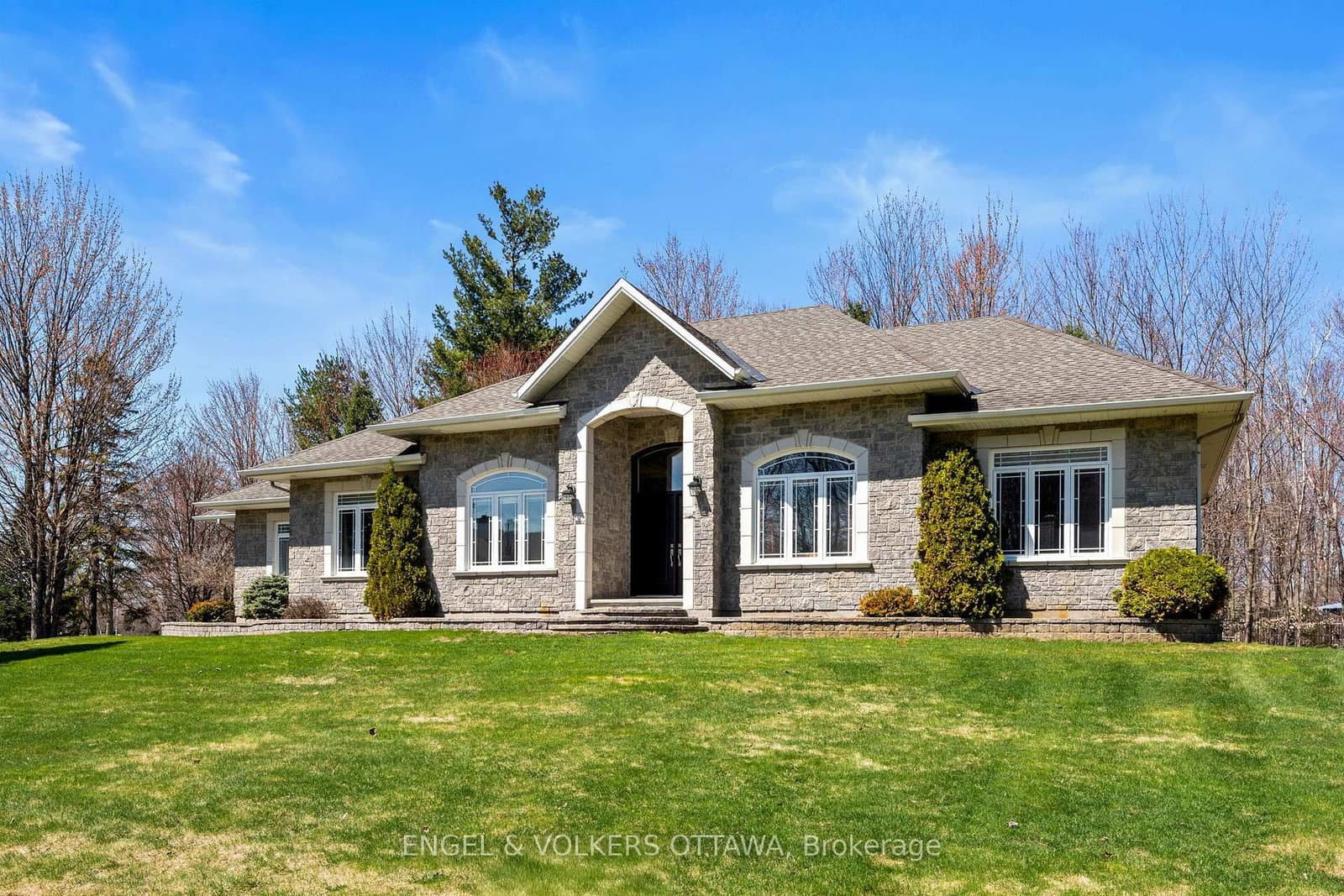 6370 Emerald Links Drive, Ottawa, ON — photo 2