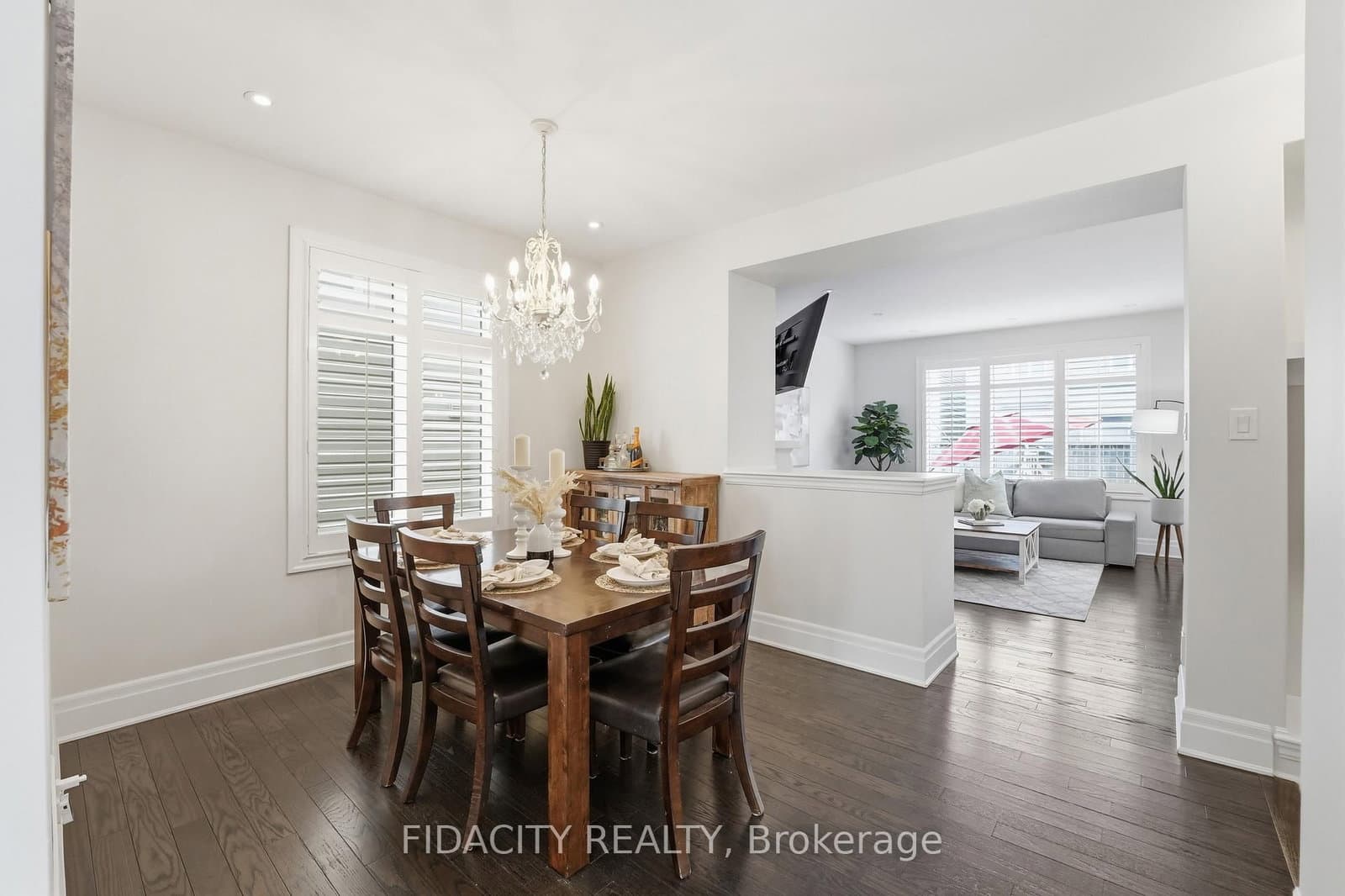 374 Gallantry Way, Ottawa, ON — photo 2