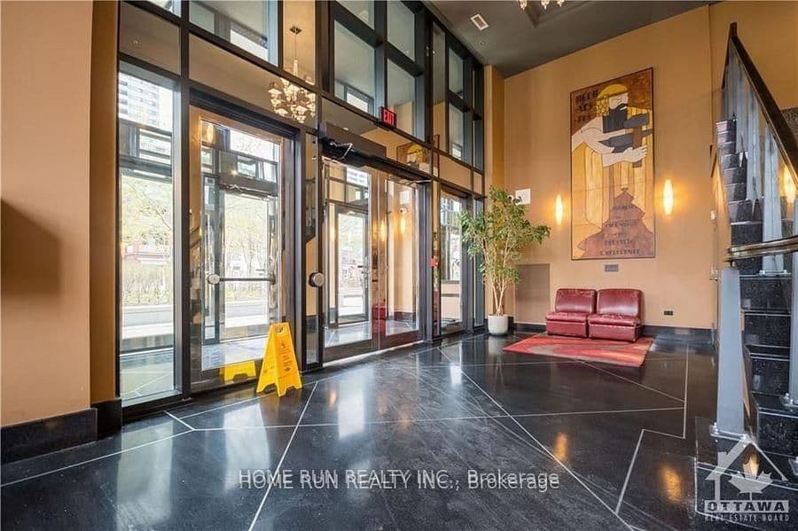 1007 - 245 Kent Street, Ottawa, ON — photo 3