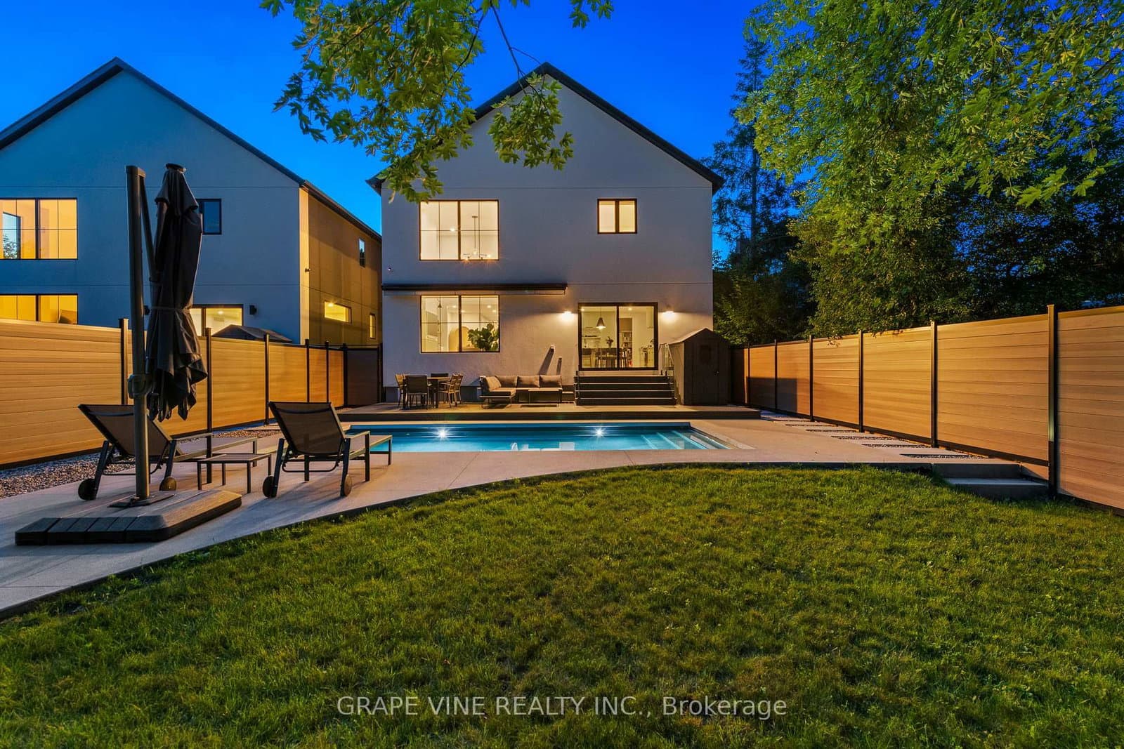 1108a Falaise Road, Ottawa, ON — photo 2