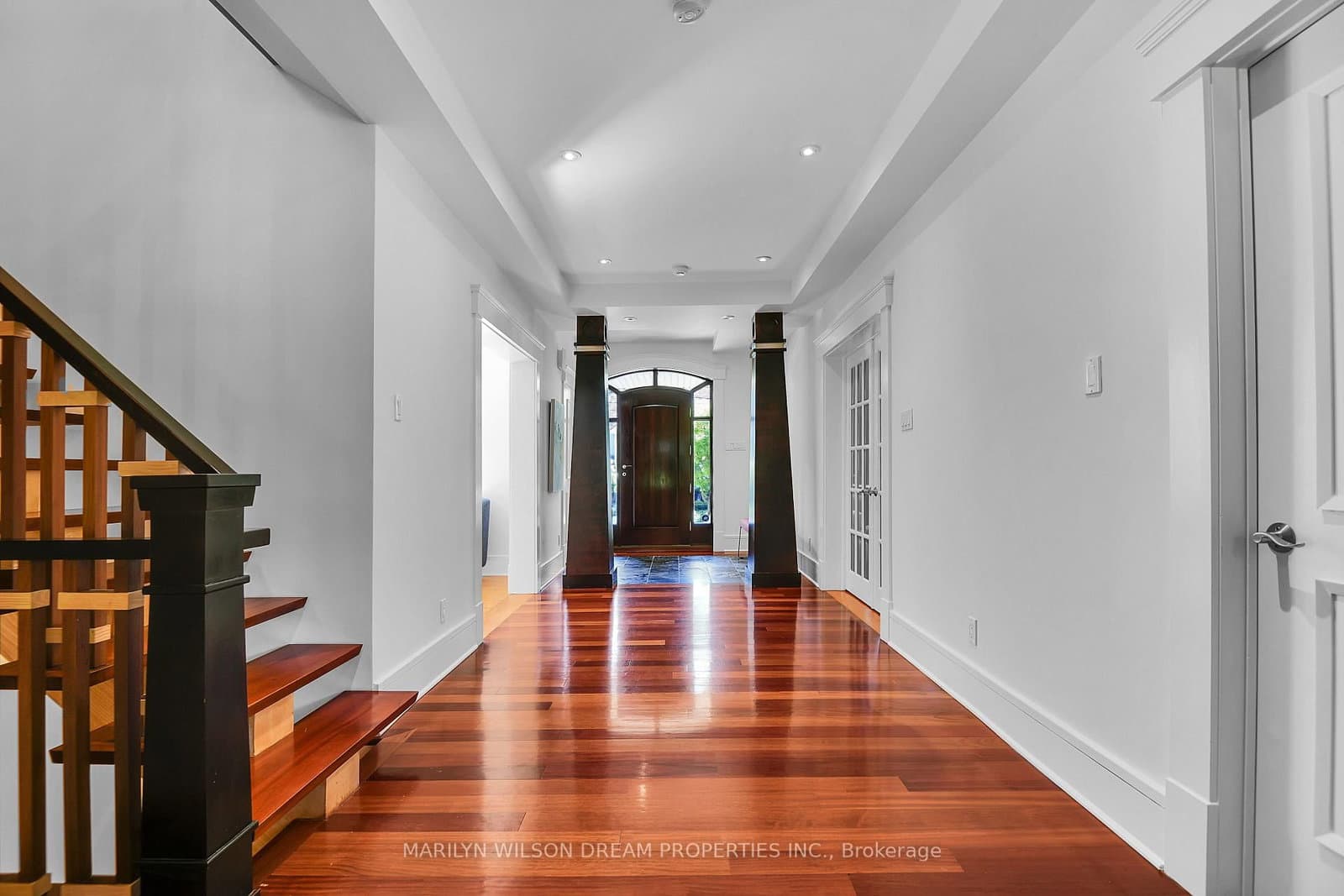 29 Mackinnon Road, Ottawa, ON — photo 3