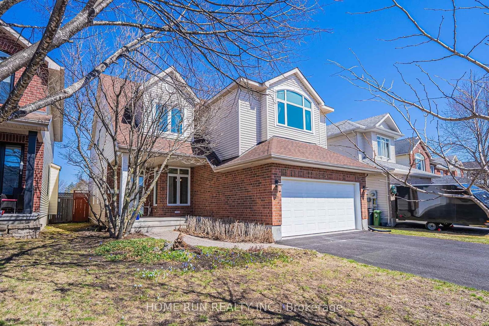 5 Thunderbird Crescent, Kanata, ON