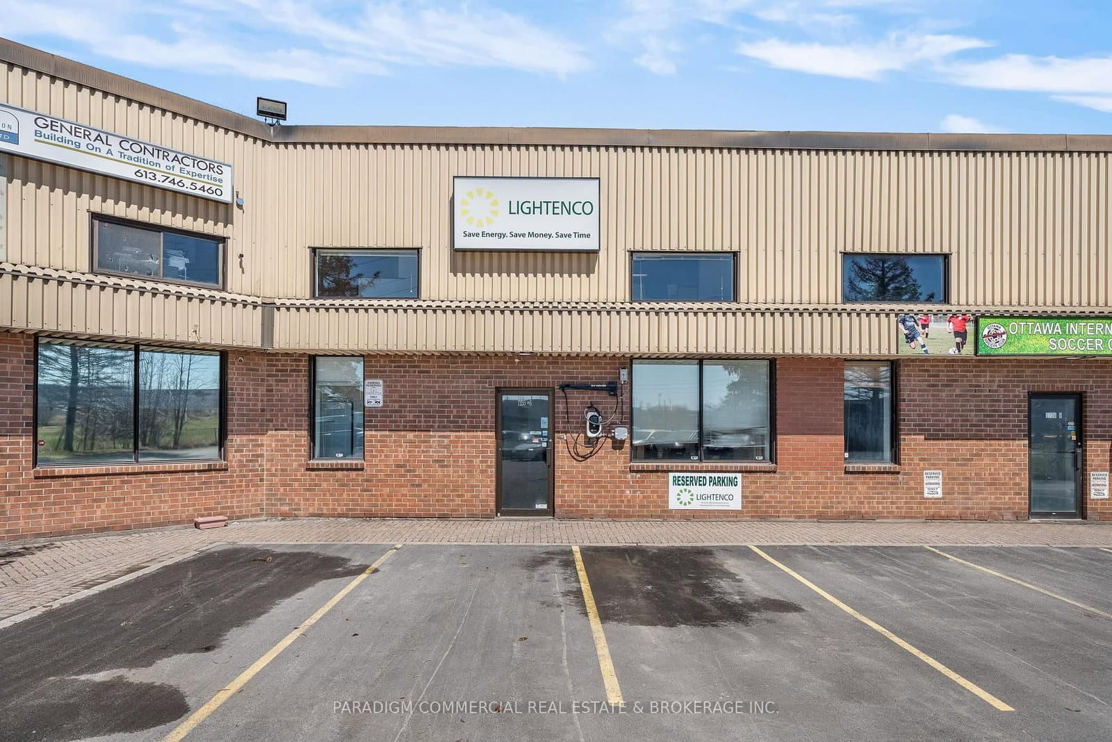 6 - 1235 Newmarket Street, Ottawa, ON