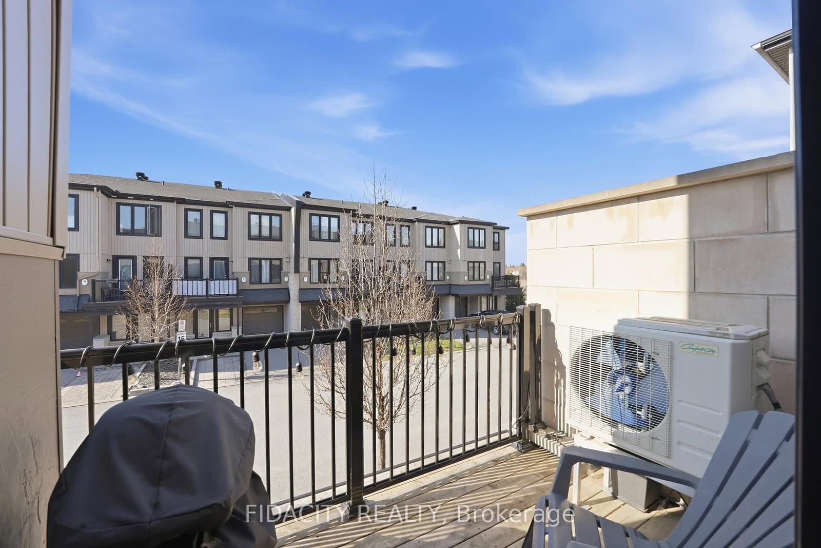 807 Element Private, Ottawa, ON — photo 3