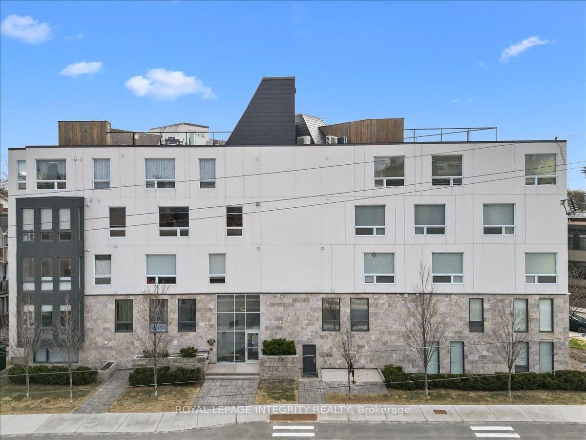 204 - 150 Greenfield Avenue, Ottawa, ON