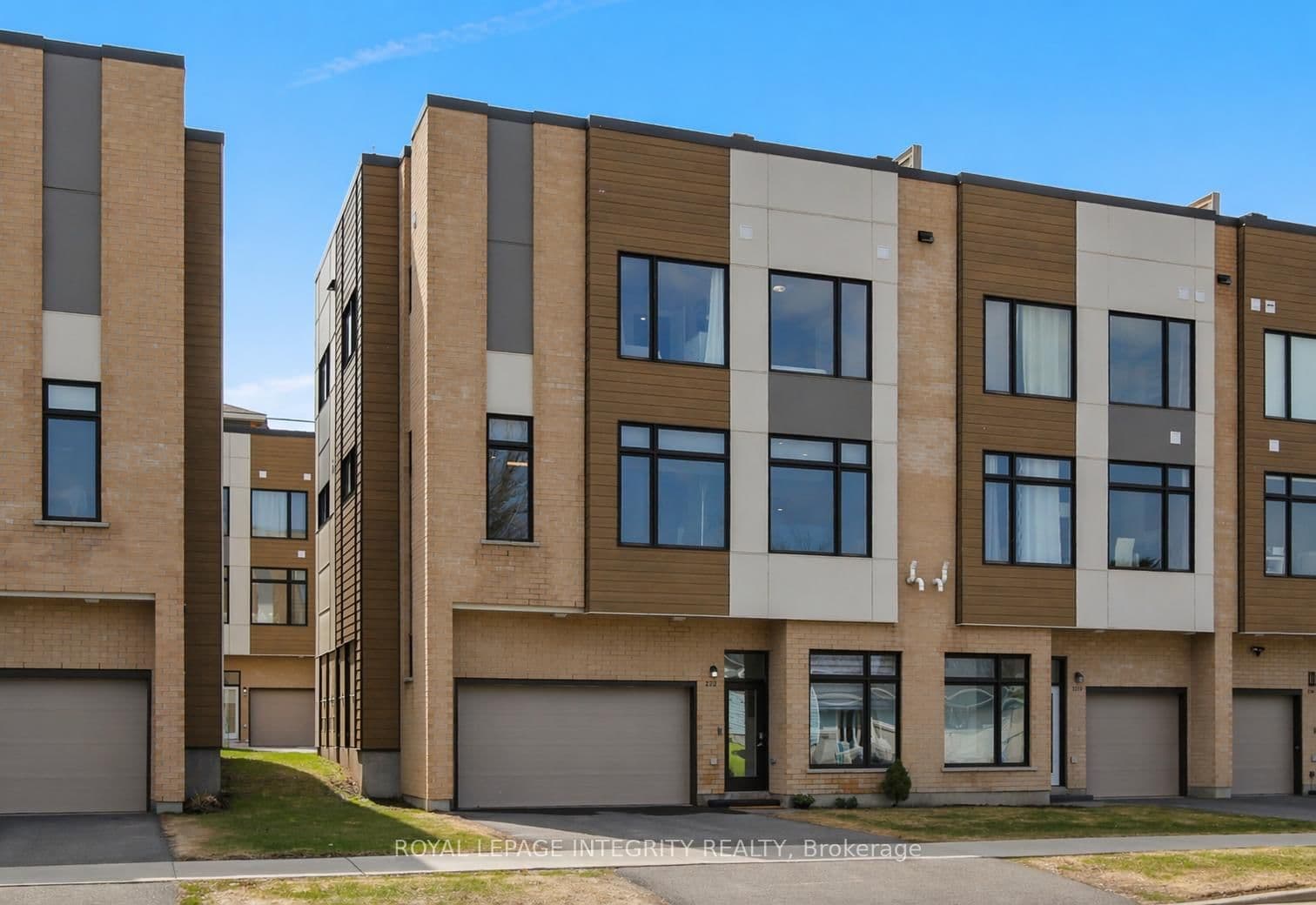 2722 Draper Avenue, Ottawa, ON