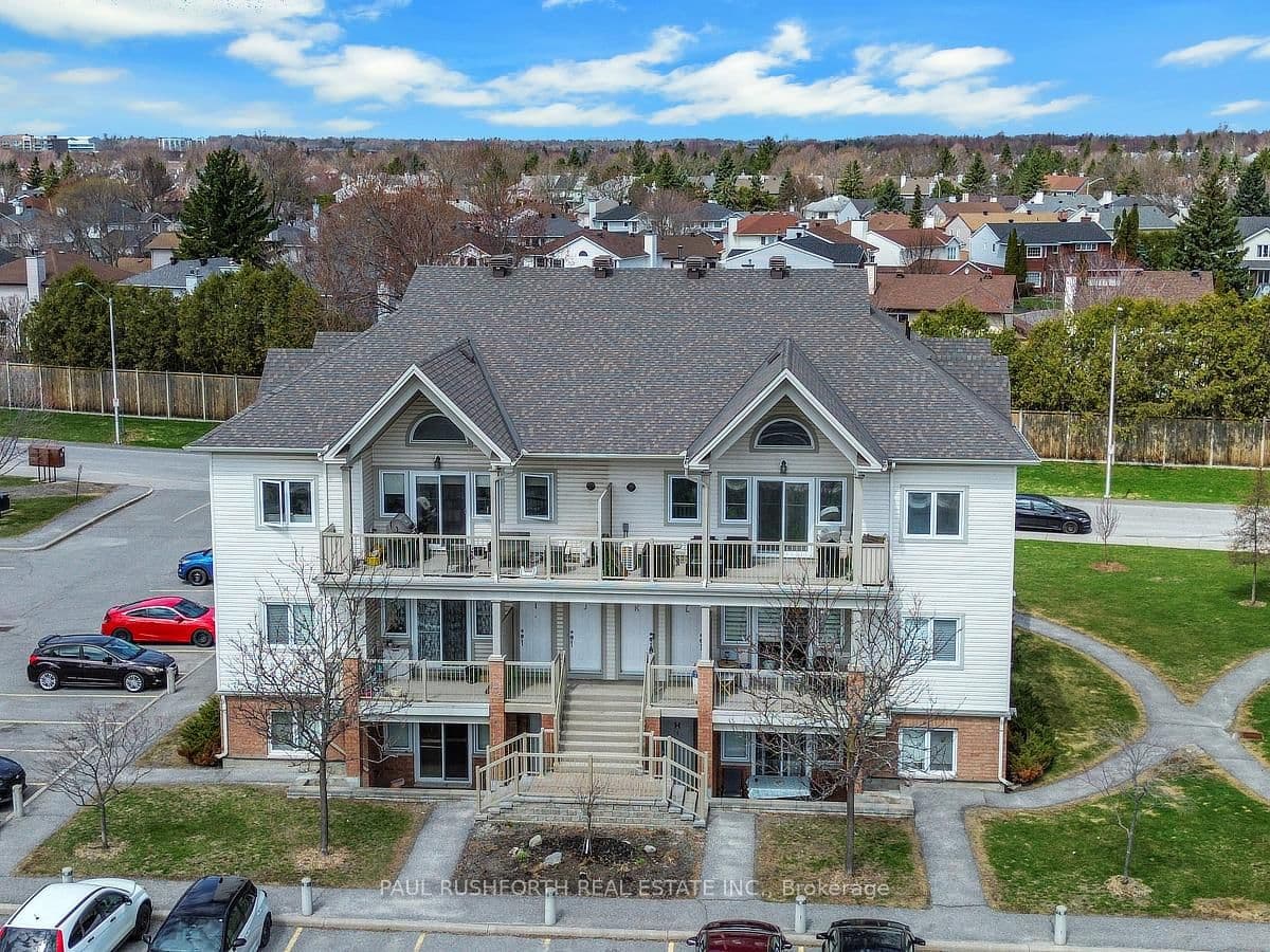 L - 137 Harthill Way, Ottawa, ON