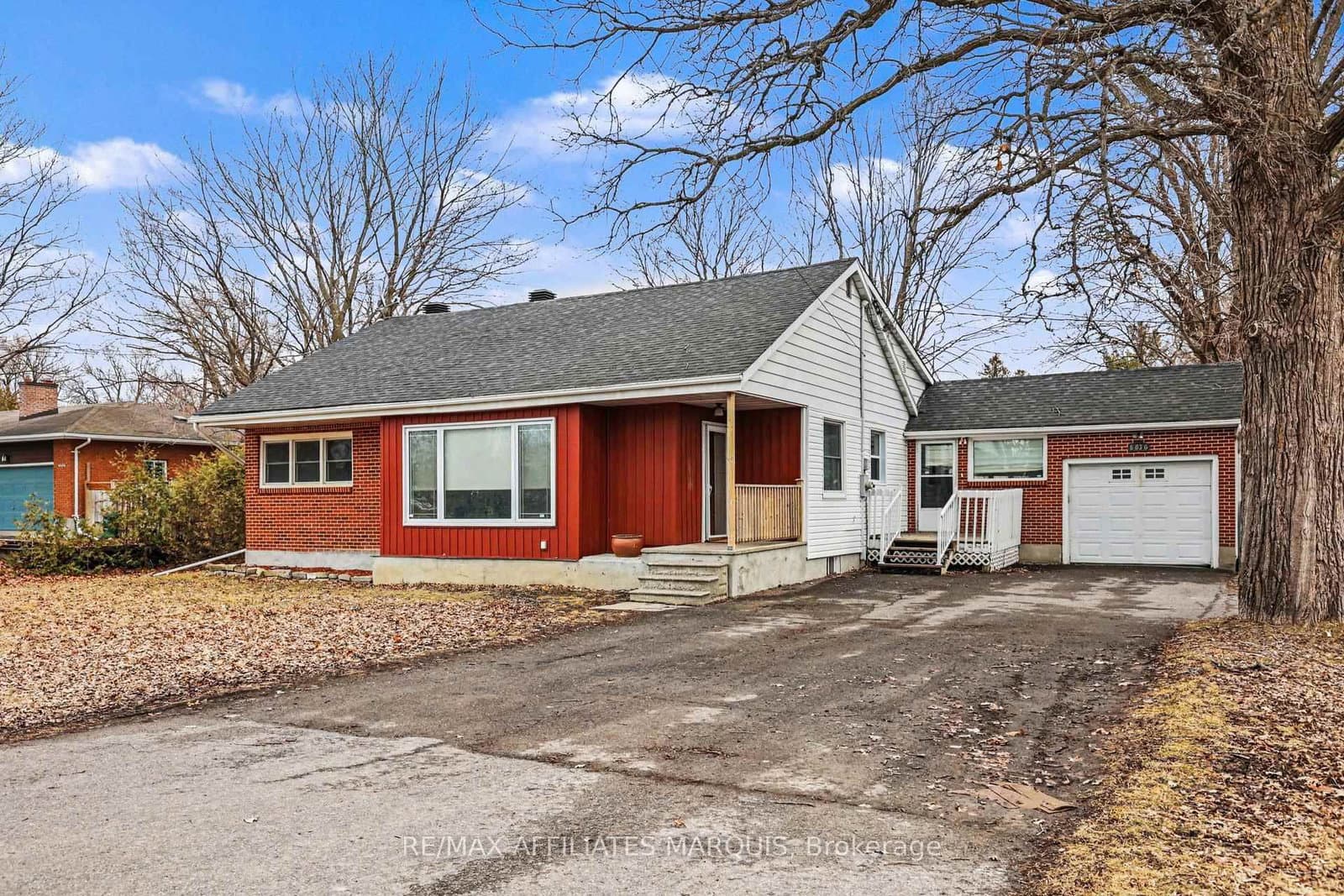 6036 Perth Street, Richmond, ON