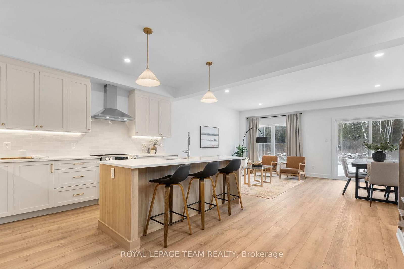 754 TAILSLIDE Private, Carp, ON — photo 2