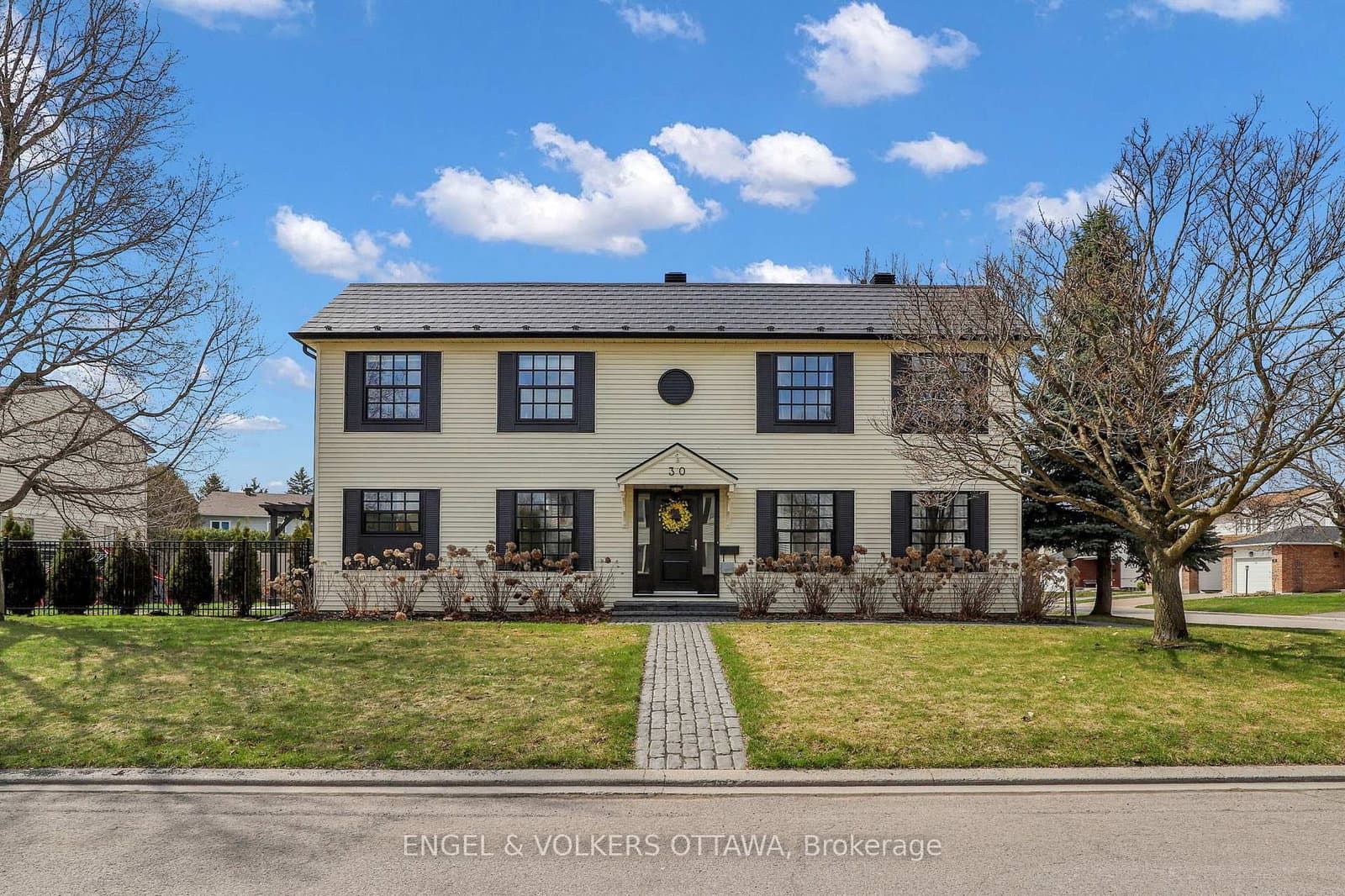 30 Birkett Street, Ottawa, ON