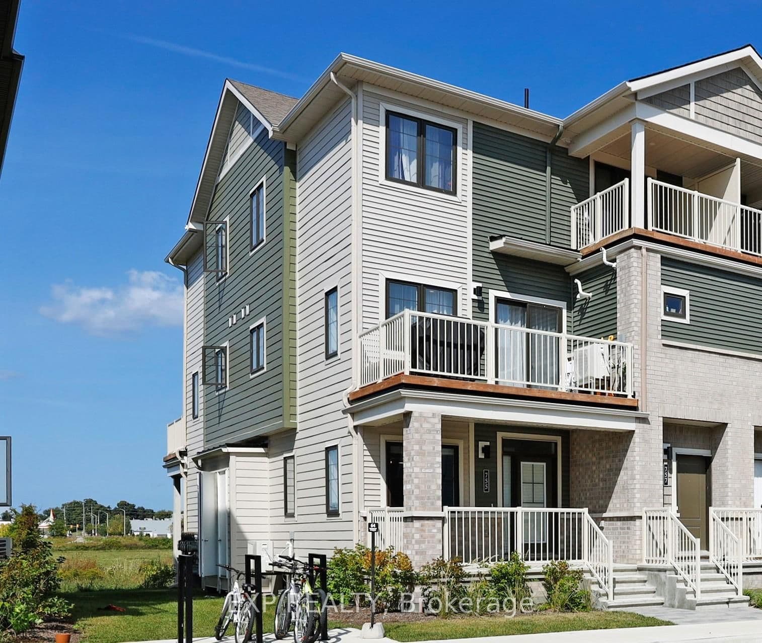 757 Chromite Private, Ottawa, ON