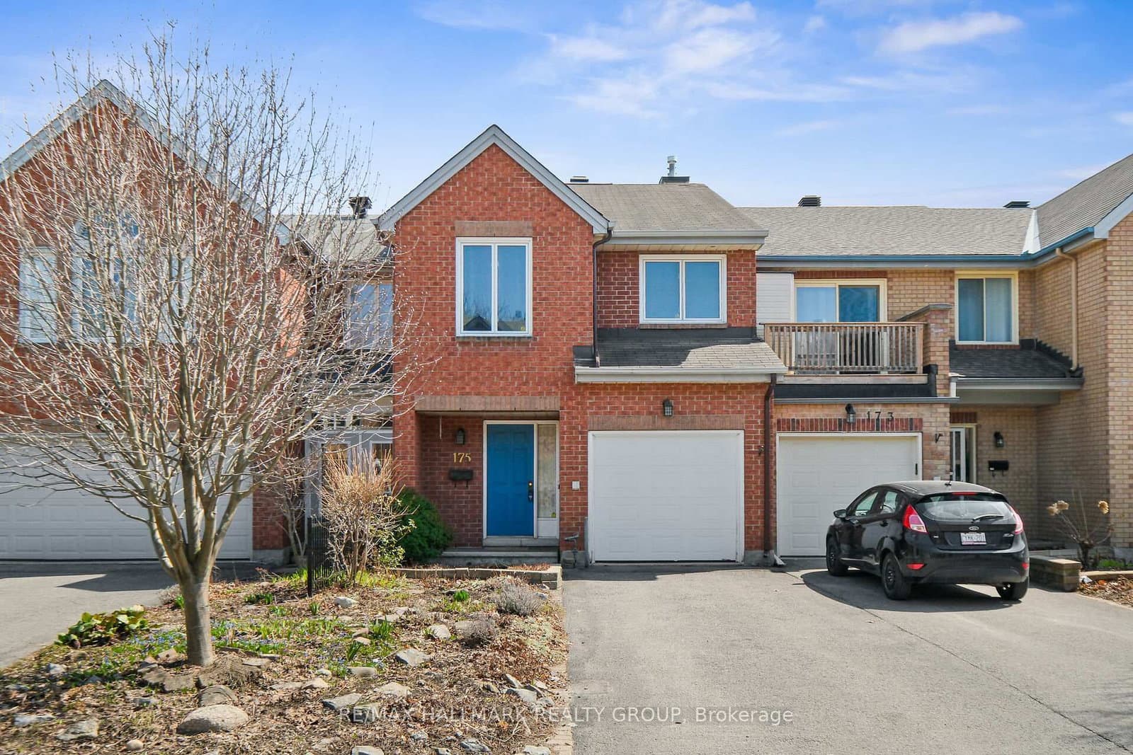 175 Dunbarton Court, Ottawa, ON