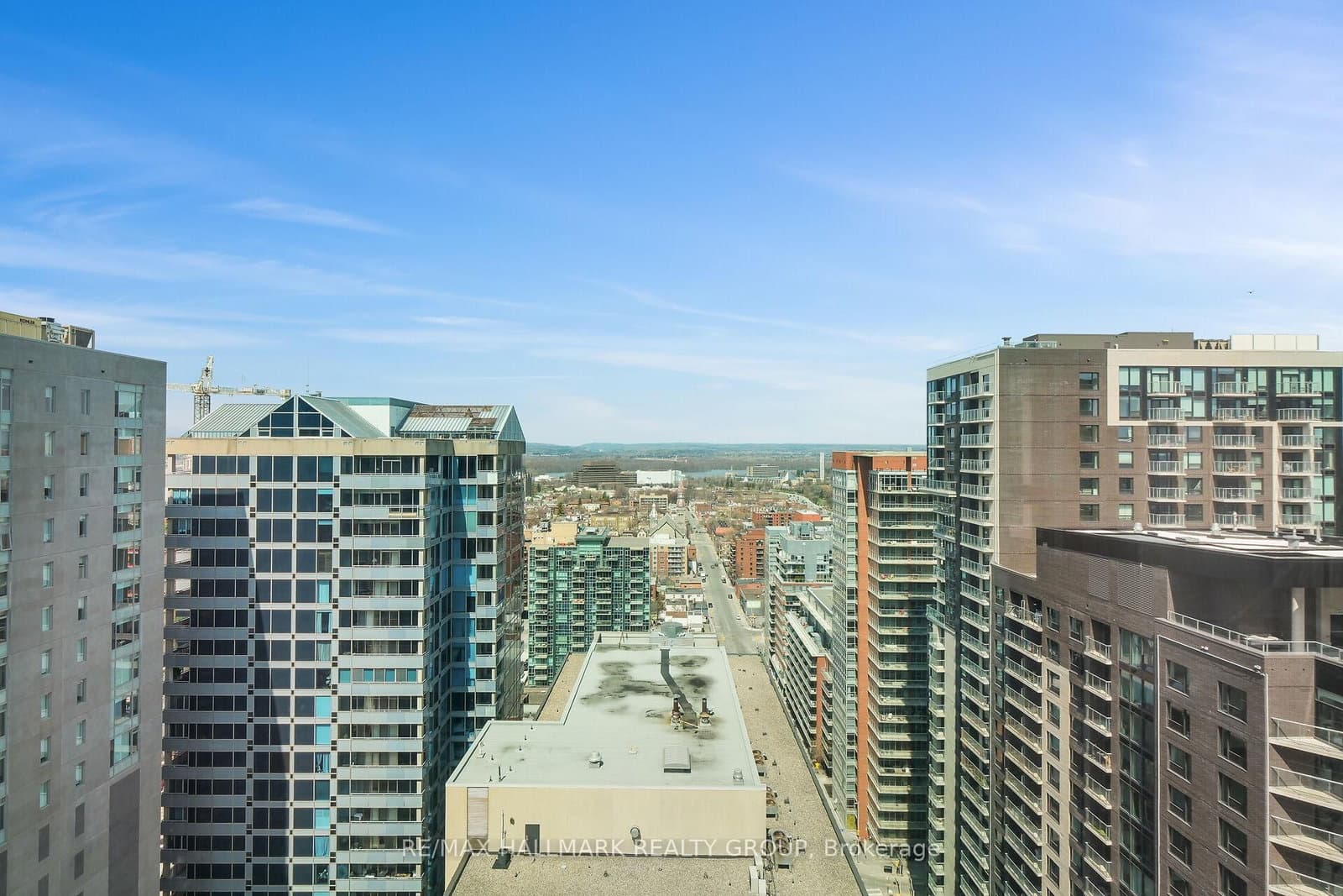 2404 - 234 Rideau Street, Ottawa, ON