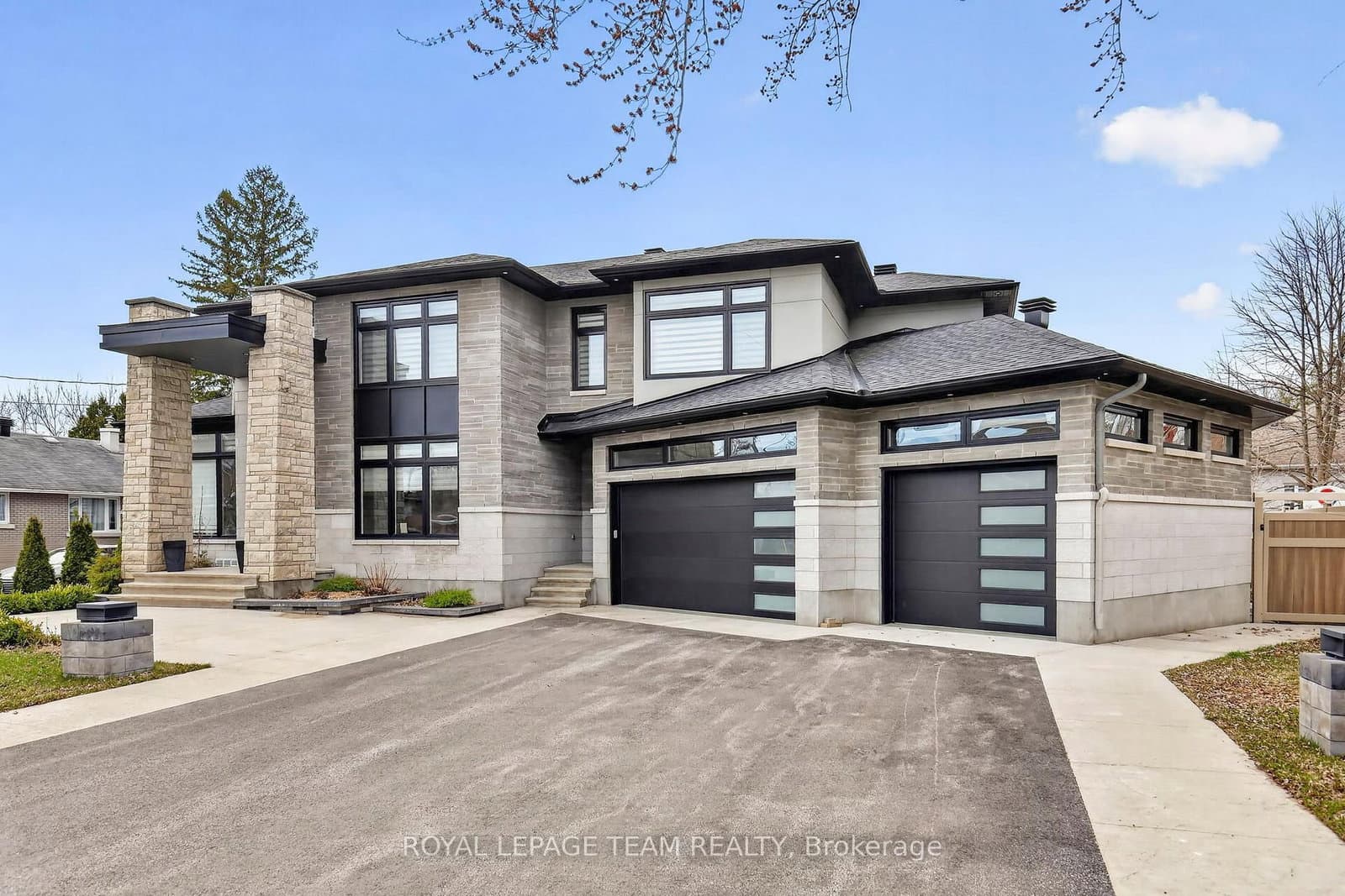 1670 ORTONA Avenue, Ottawa, ON — photo 2