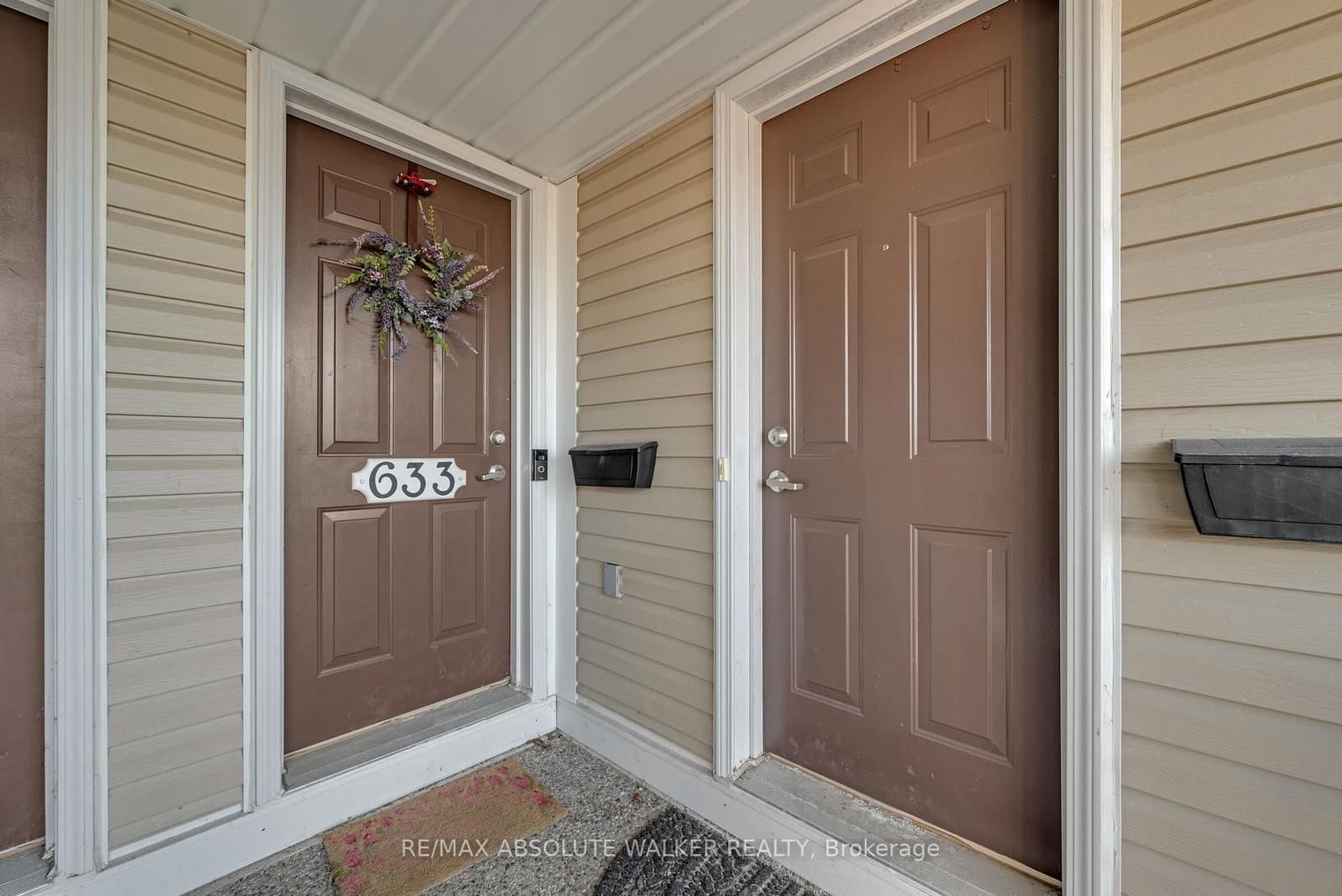 32 - 633 Lakeridge Drive, Ottawa, ON — photo 2