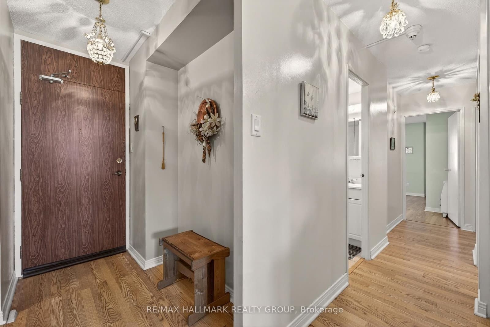 209 - 2000 Jasmine Crescent, Ottawa, ON — photo 3