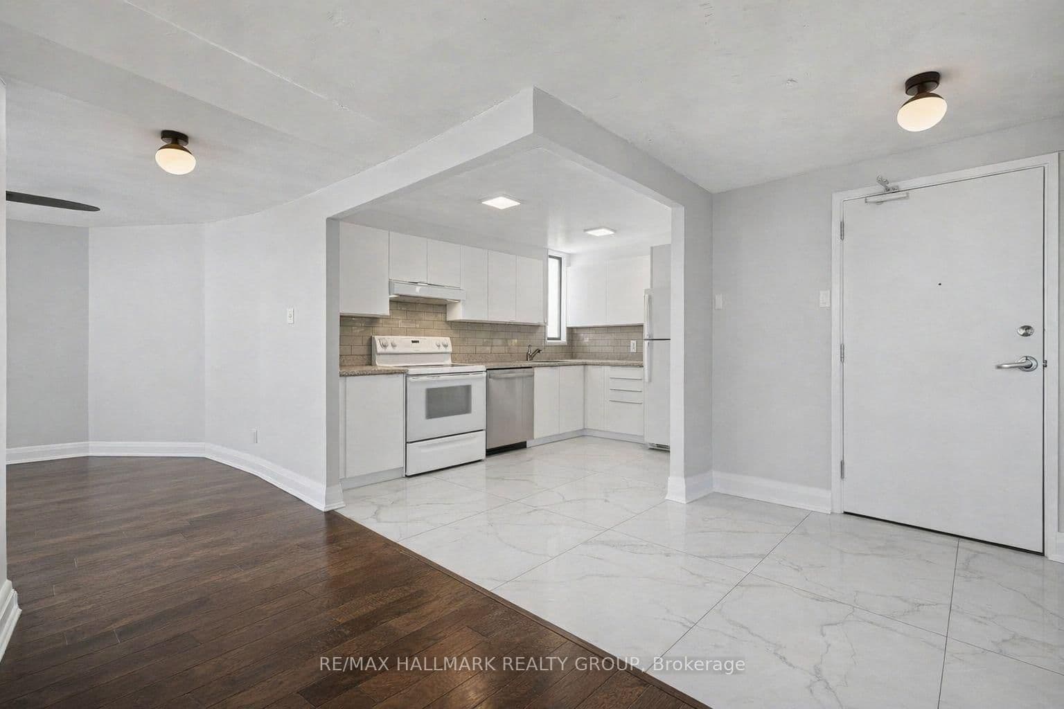 801 - 1440 HERON Road, Ottawa, ON — photo 3