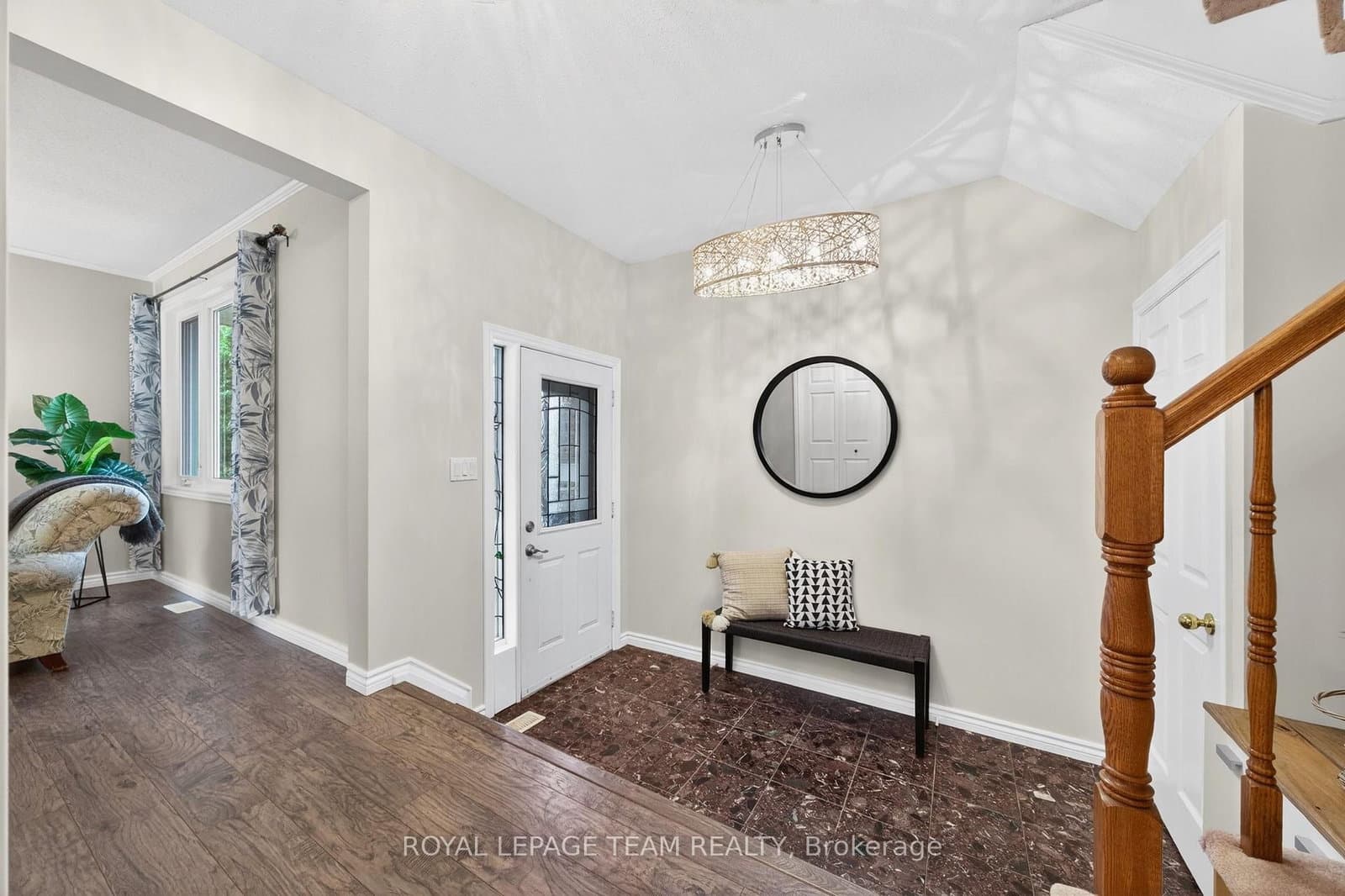 23 Inwood Drive, Kanata, ON — photo 3