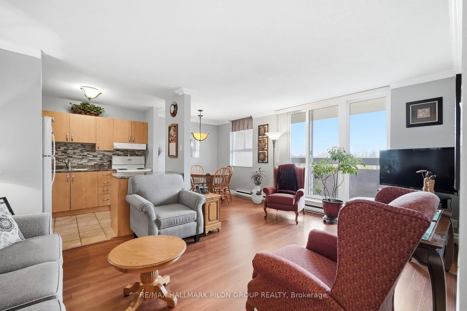 508 - 2000 Jasmine Crescent, Ottawa, ON — photo 3