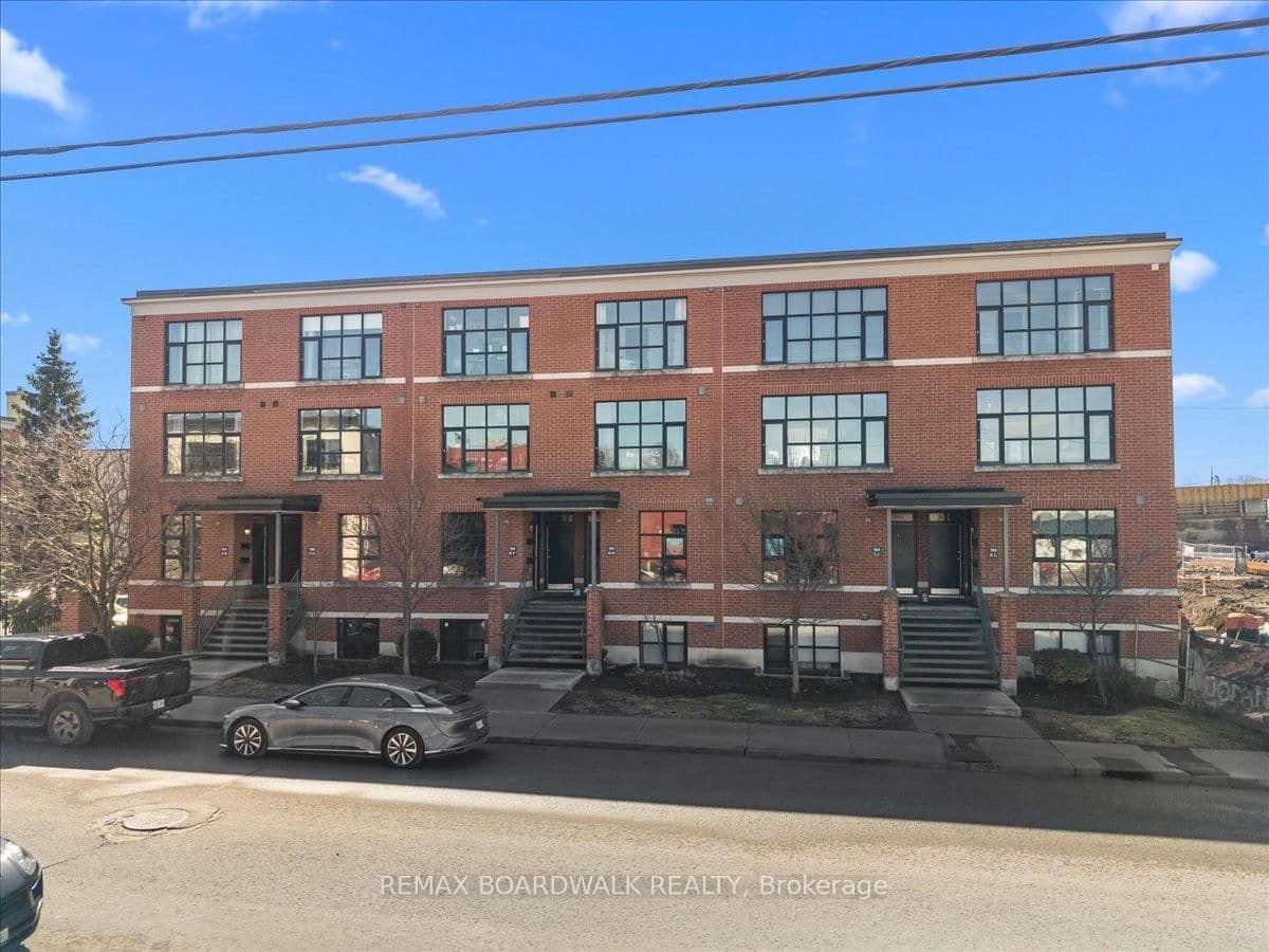 G - 154 Spruce Street, Ottawa, ON
