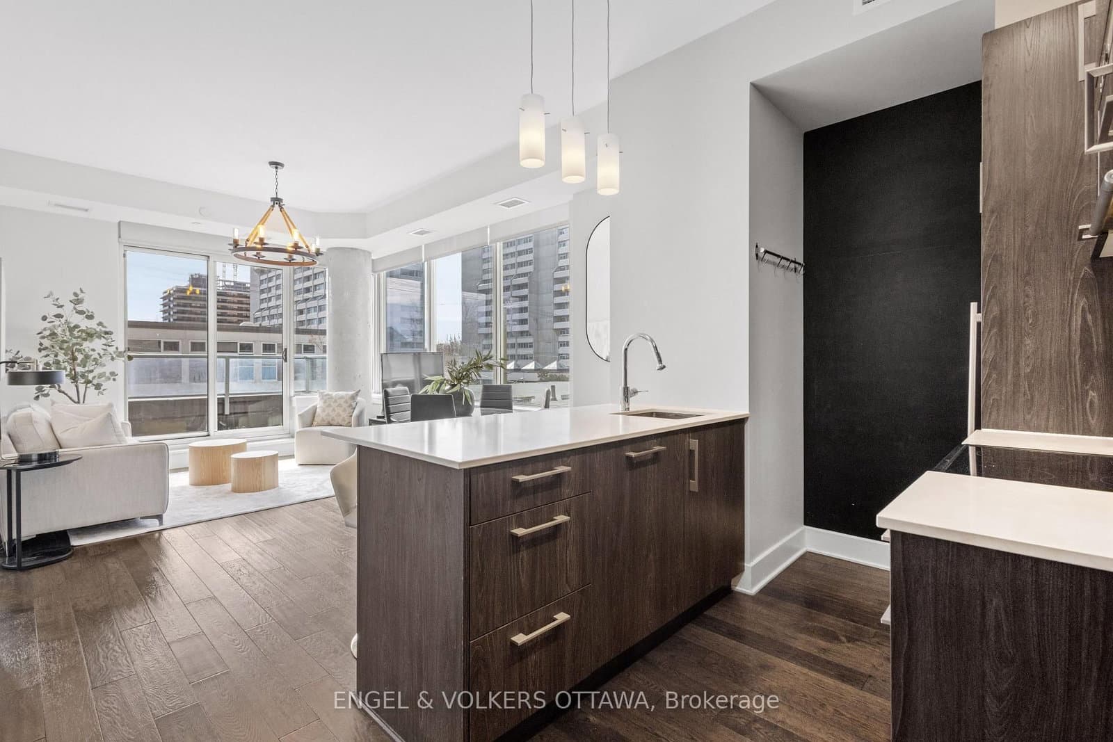 302 - 255 Bay Street, Ottawa, ON — photo 9