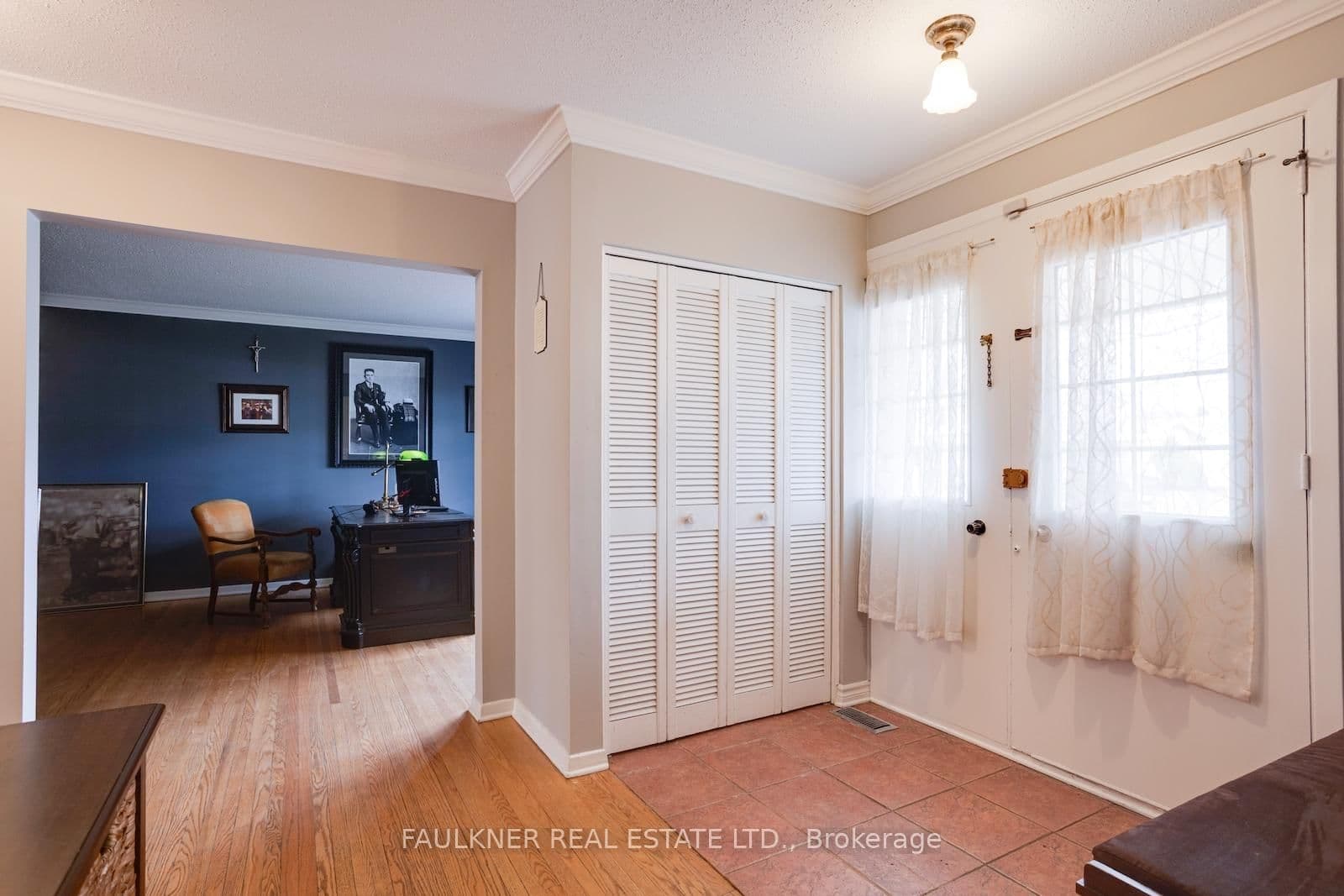 1750 Dorset Drive, Ottawa, ON — photo 2