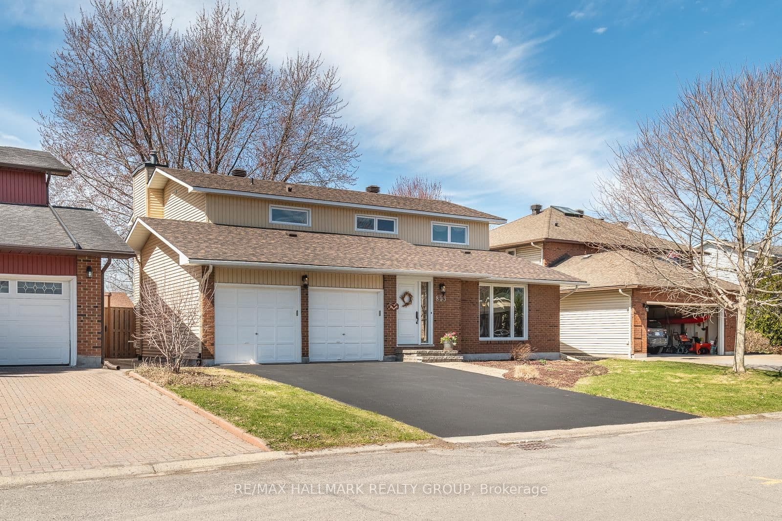 853 ACADIAN Gardens, Ottawa, ON