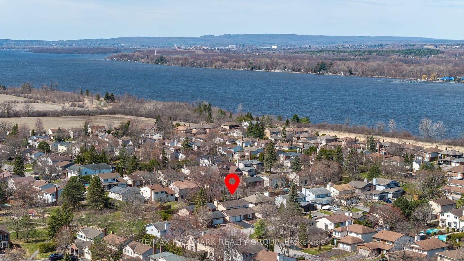 853 ACADIAN Gardens, Ottawa, ON — photo 3