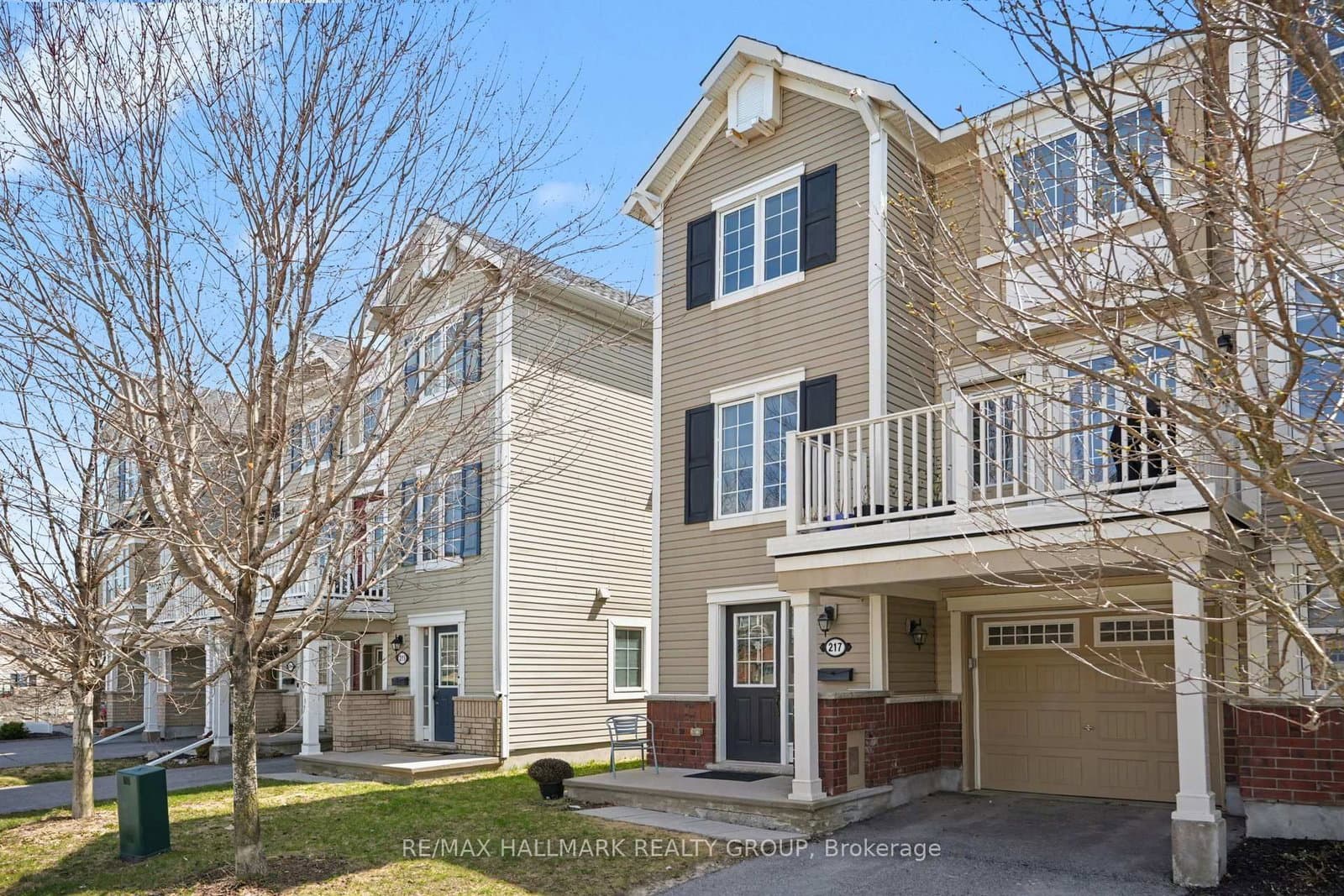 217 Bensinger Way, Stittsville, ON — photo 2