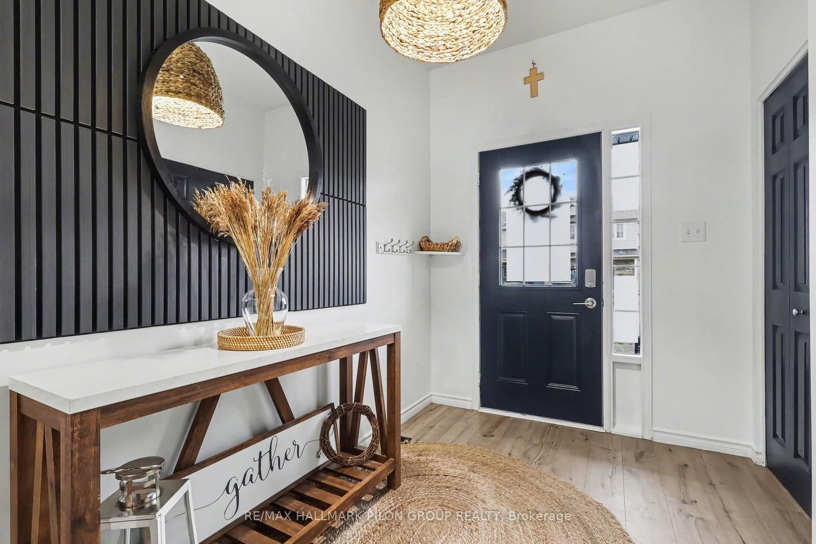 218 Rolling Meadow Crescent, Orleans, ON — photo 2