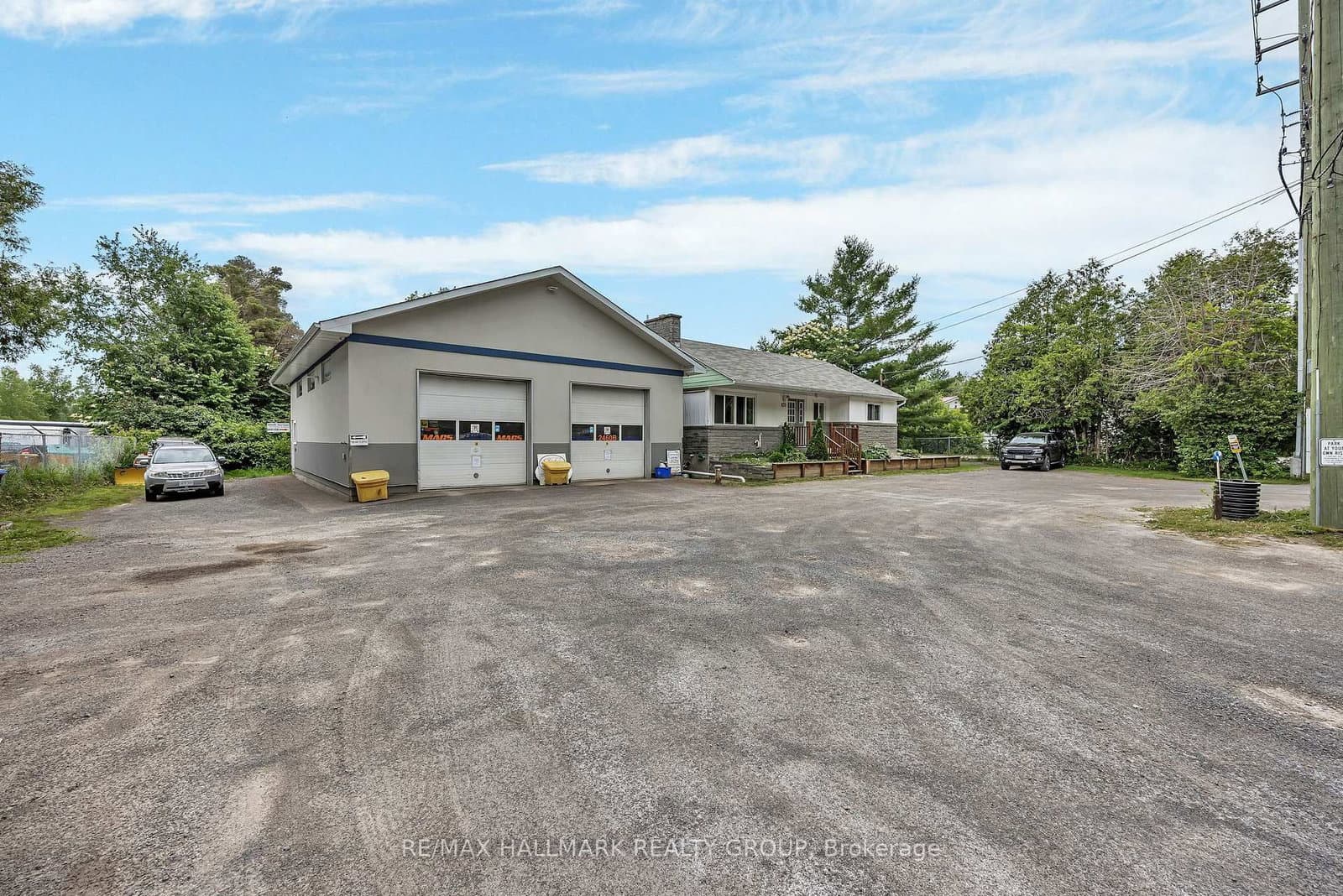 2460 Leitrim Road, Ottawa, ON — photo 2