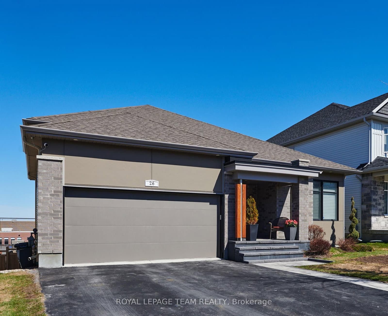 26 Salamander Way, Ottawa, ON