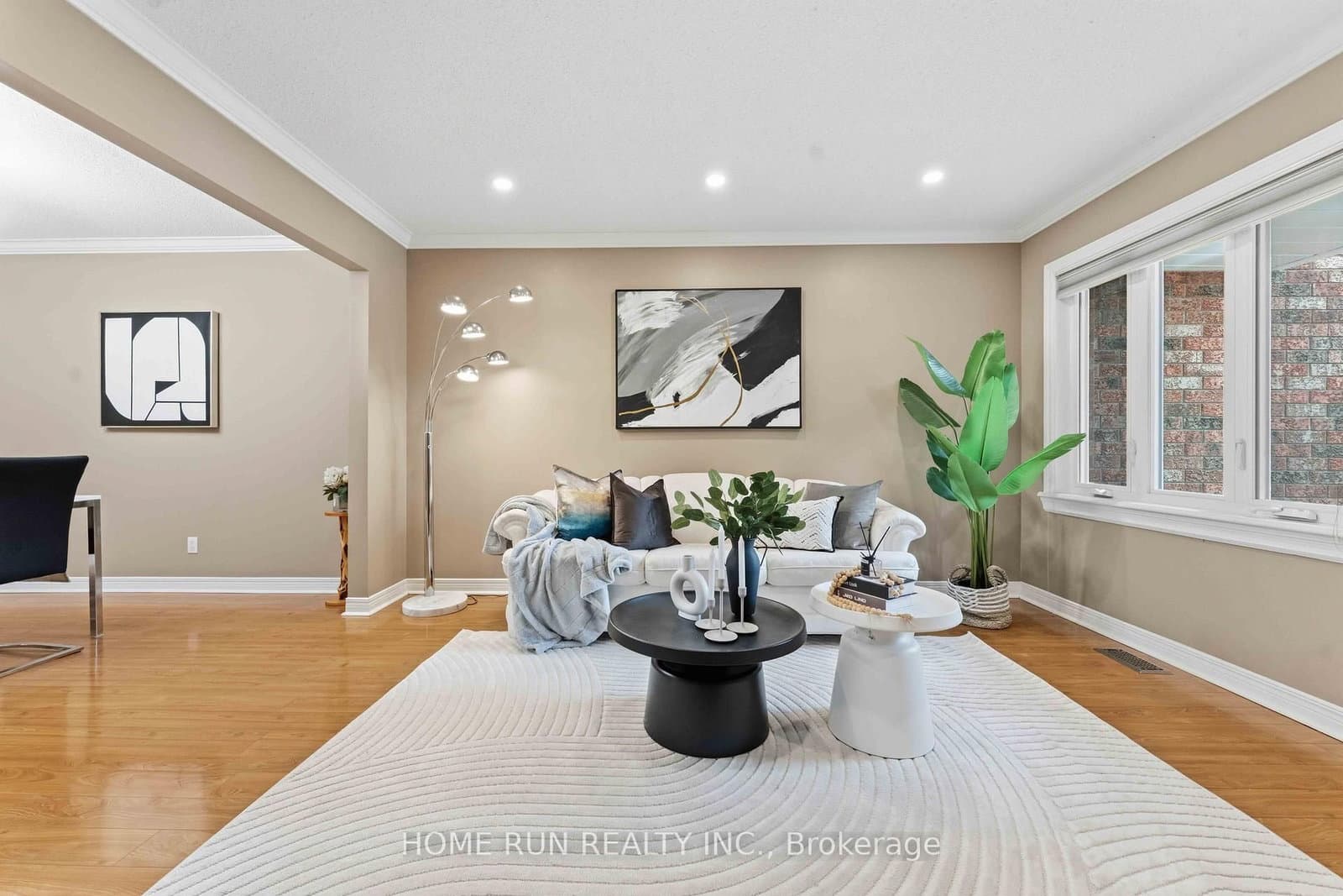 82 Westpointe Crescent, Ottawa, ON — photo 3