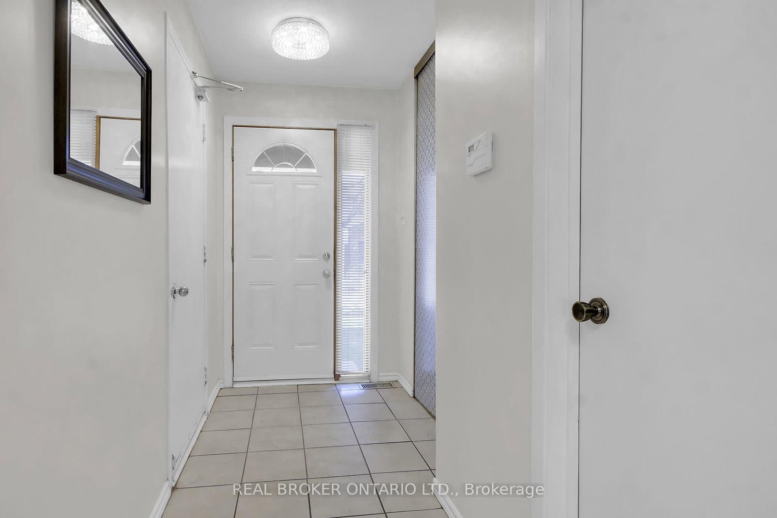 65 - 88 Clarkson Crescent, Ottawa, ON — photo 3