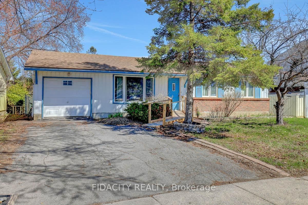 2336 Ogilvie Road, Ottawa, ON — photo 2