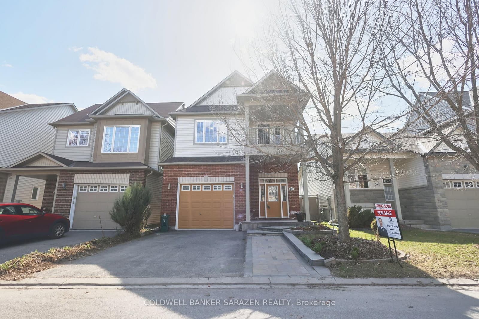 284 Harthill Way, Ottawa, ON