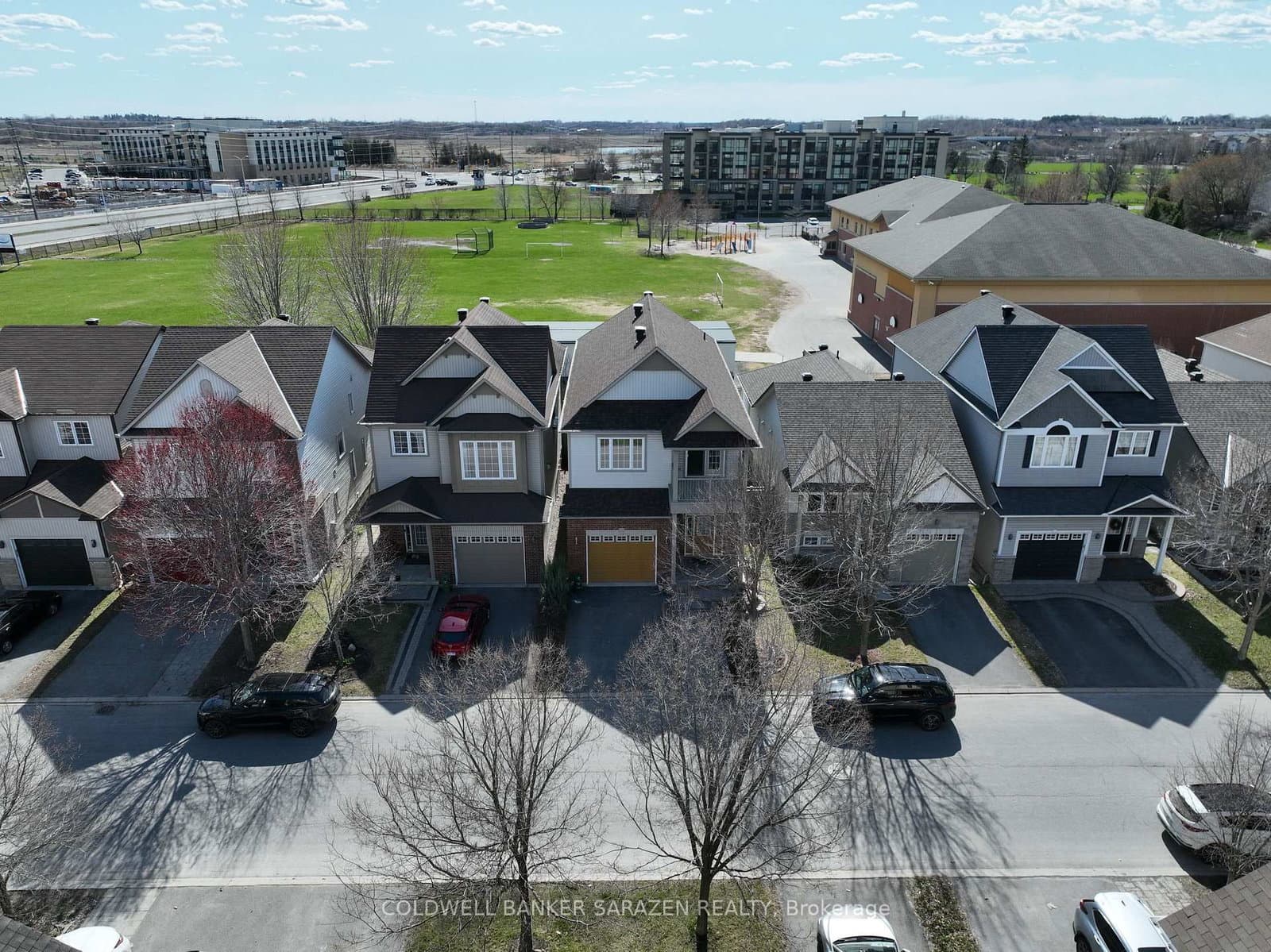 284 Harthill Way, Ottawa, ON — photo 2