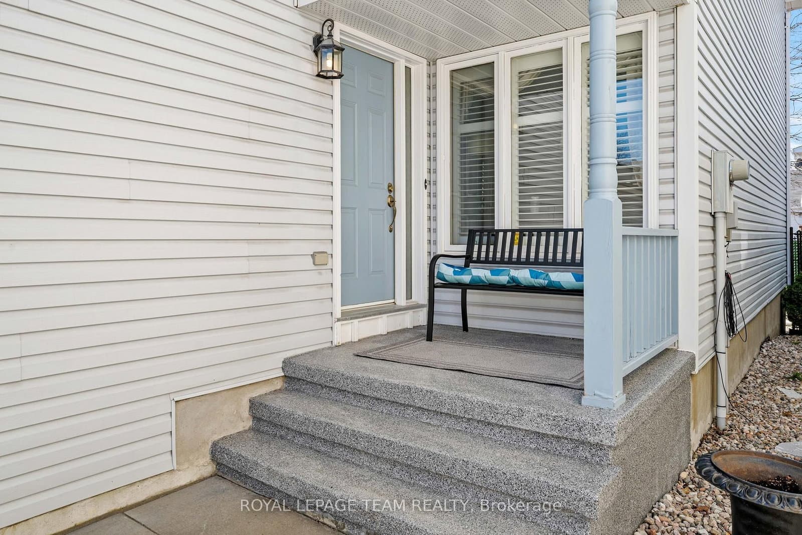 6526 Tooney Drive, Ottawa, ON — photo 2