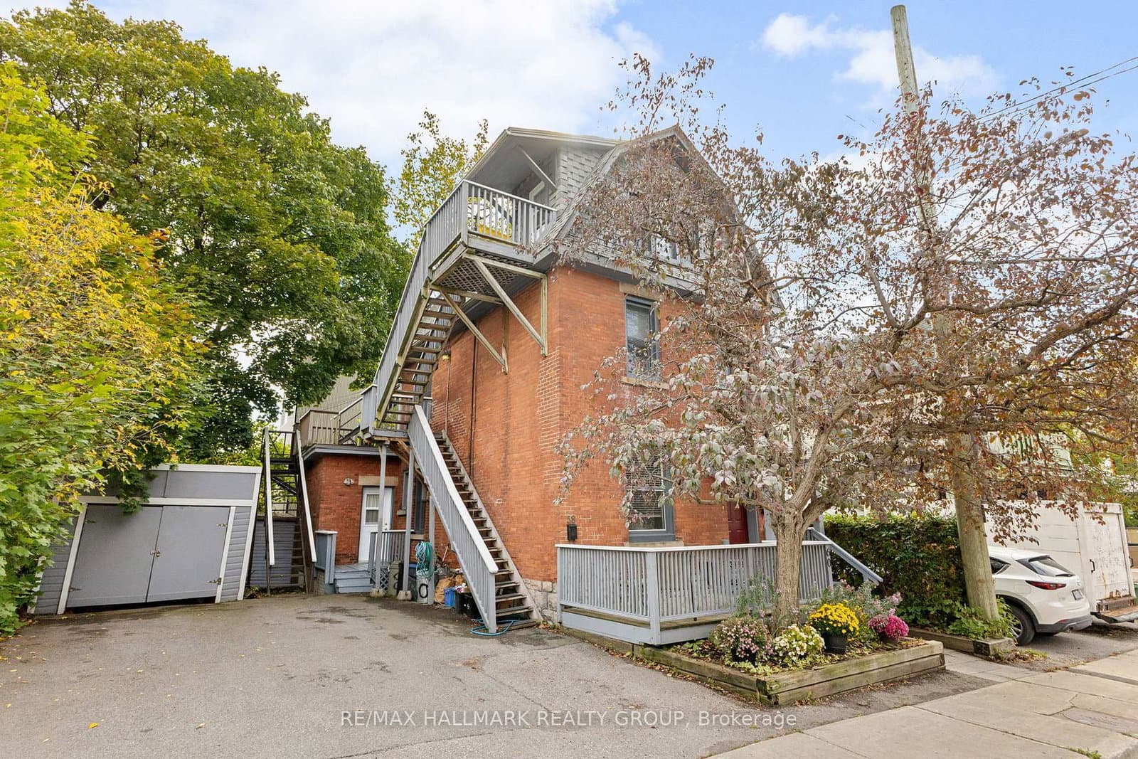 58-60 Louisa Street, Ottawa, ON — photo 2