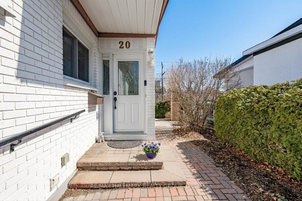 20 Mulvagh Avenue, Ottawa, ON — photo 3
